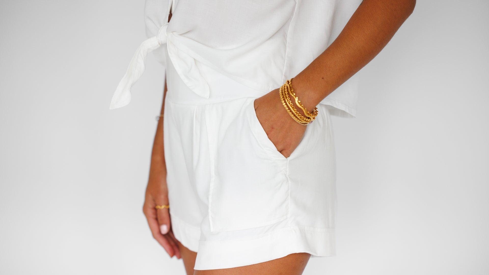 Kanae Shorts / Off White Khush Clothing