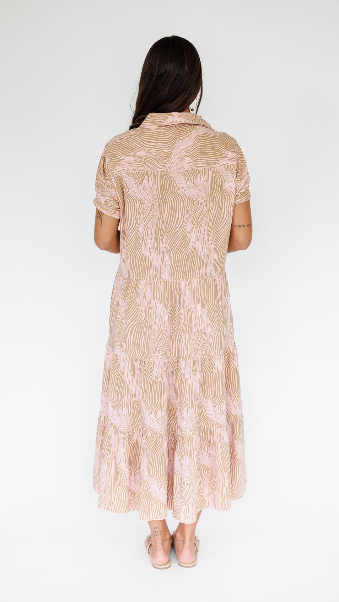 Stella Dress / Wavy Blush Khush Clothing