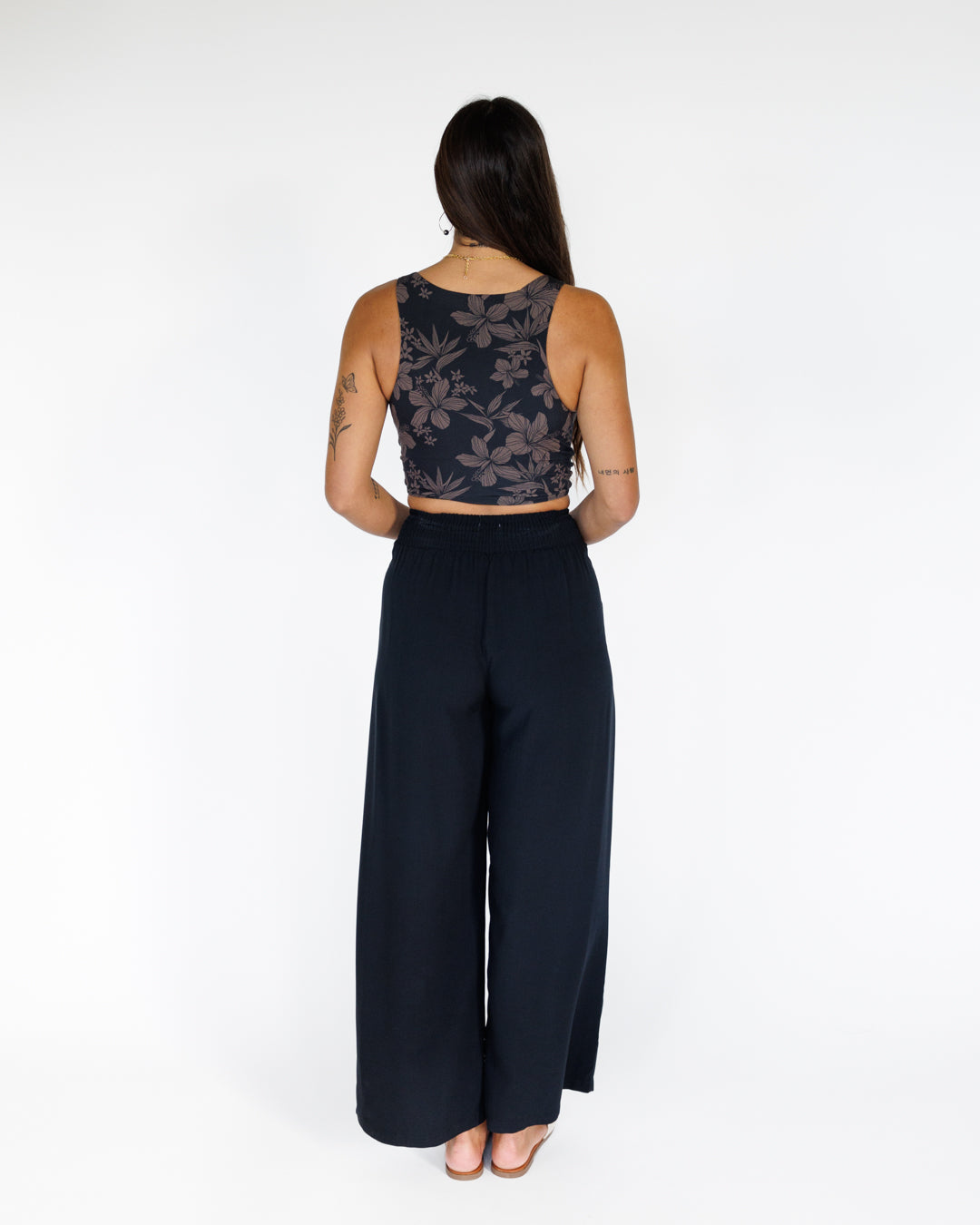 Garden Isle / Kealia Crop Top / Midnight KEANI APPAREL