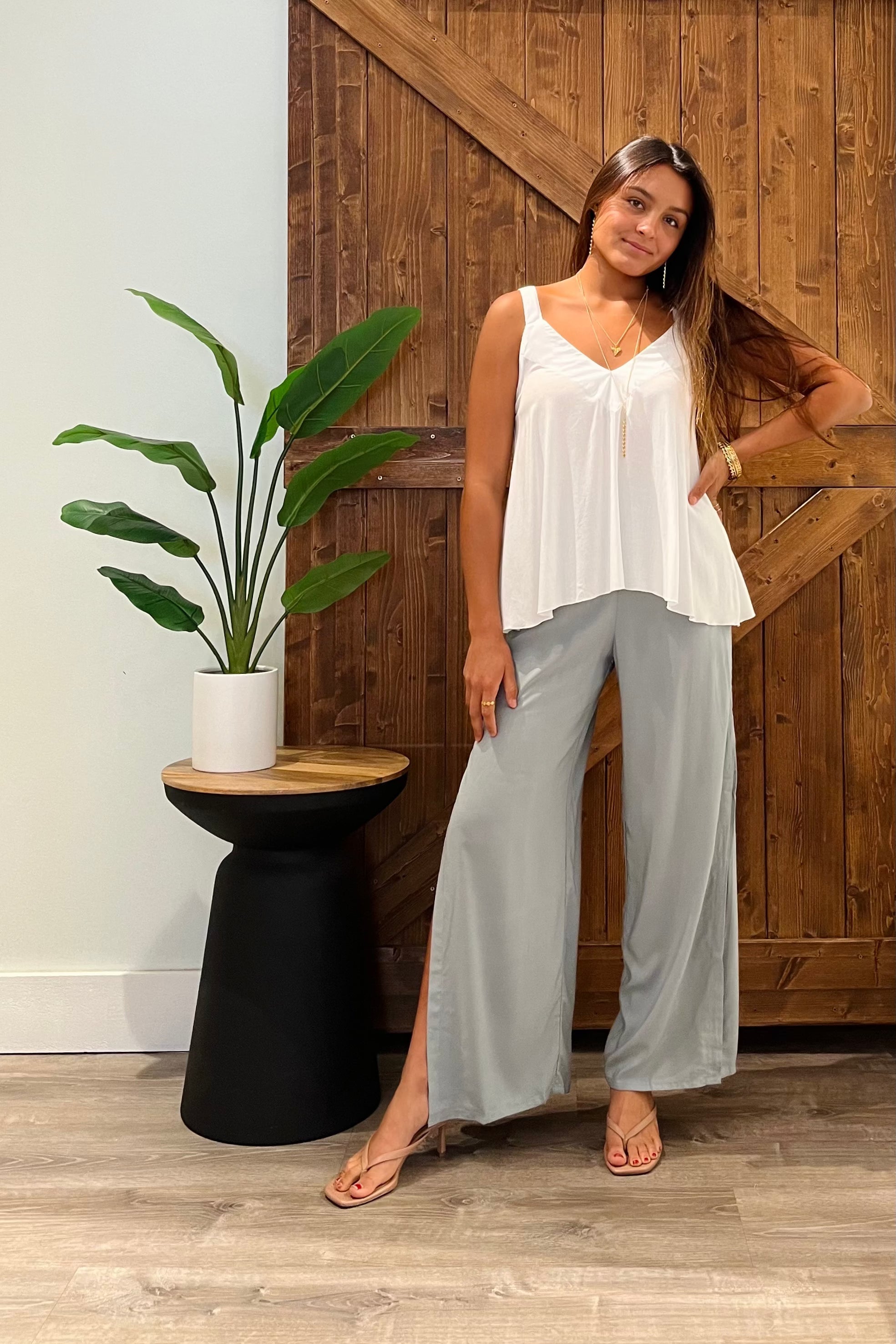 Frankie Top / Off White Khush Clothing