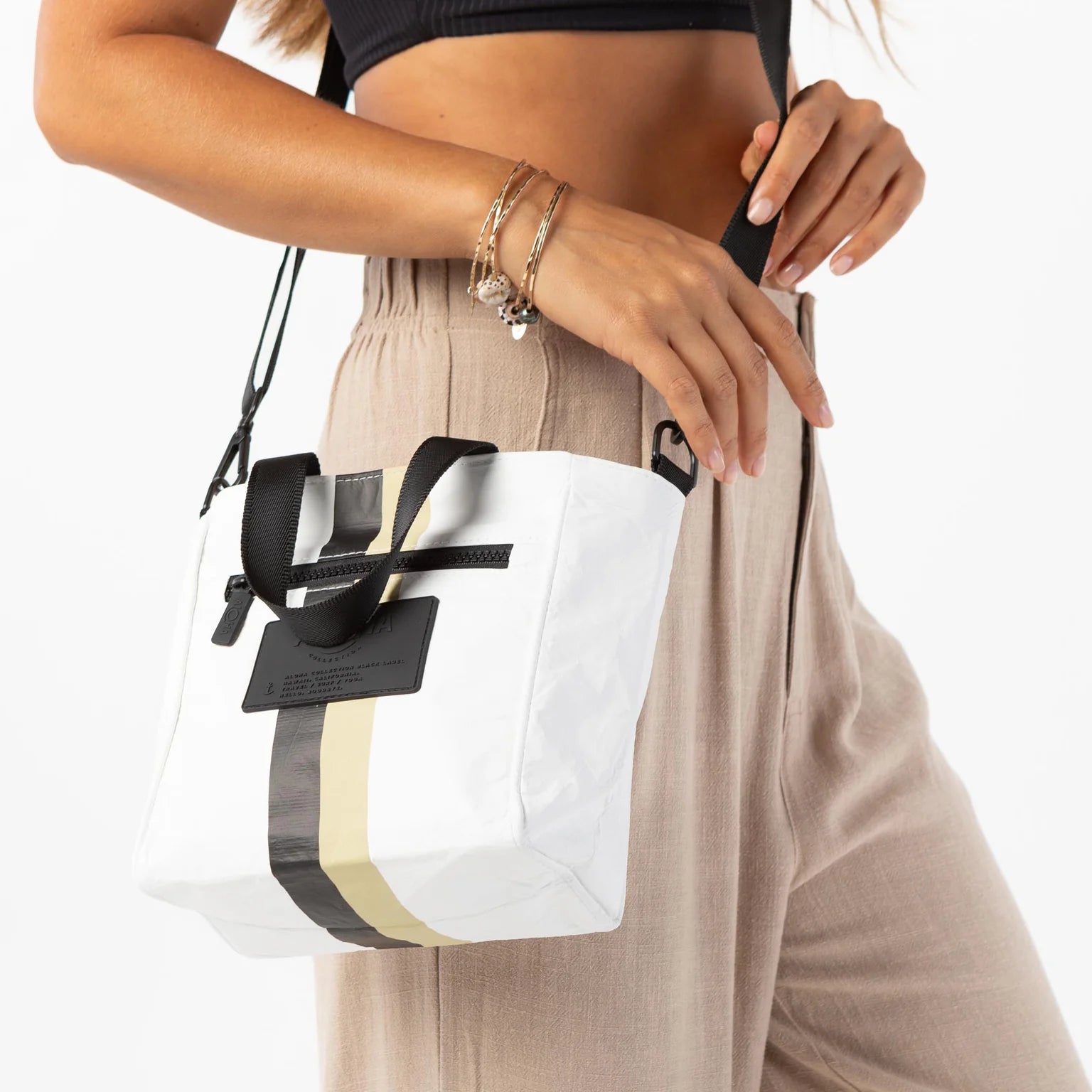 Le Voyageur Crossbody / Lux Aloha Collection