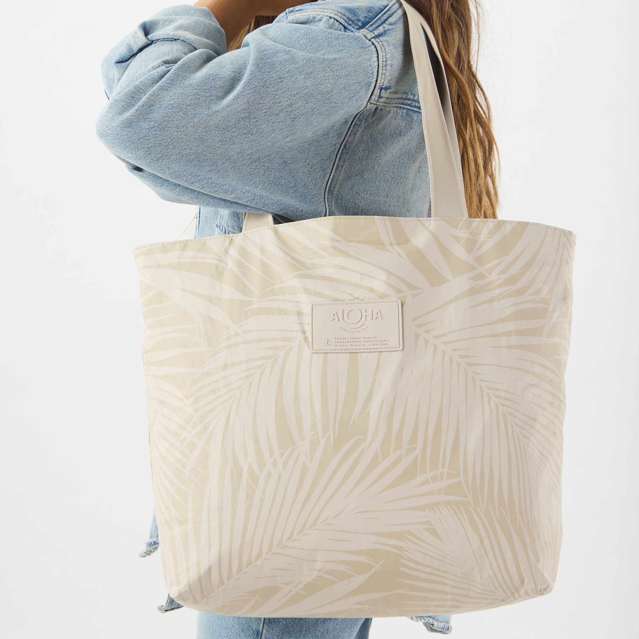 Areca Day Tripper / Latte & Sandstone Aloha Collection