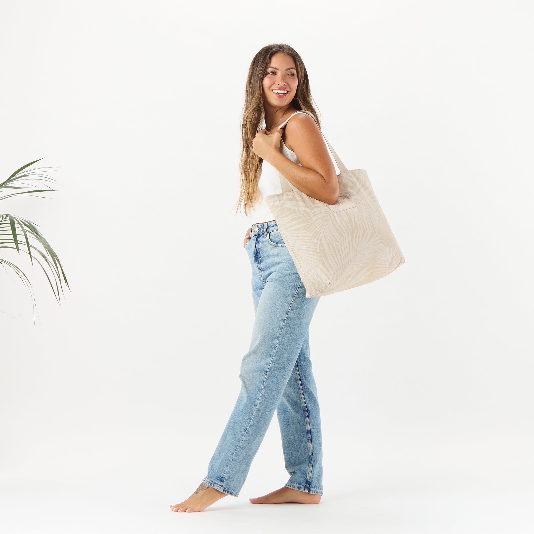 Areca Day Tripper / Latte & Sandstone Aloha Collection