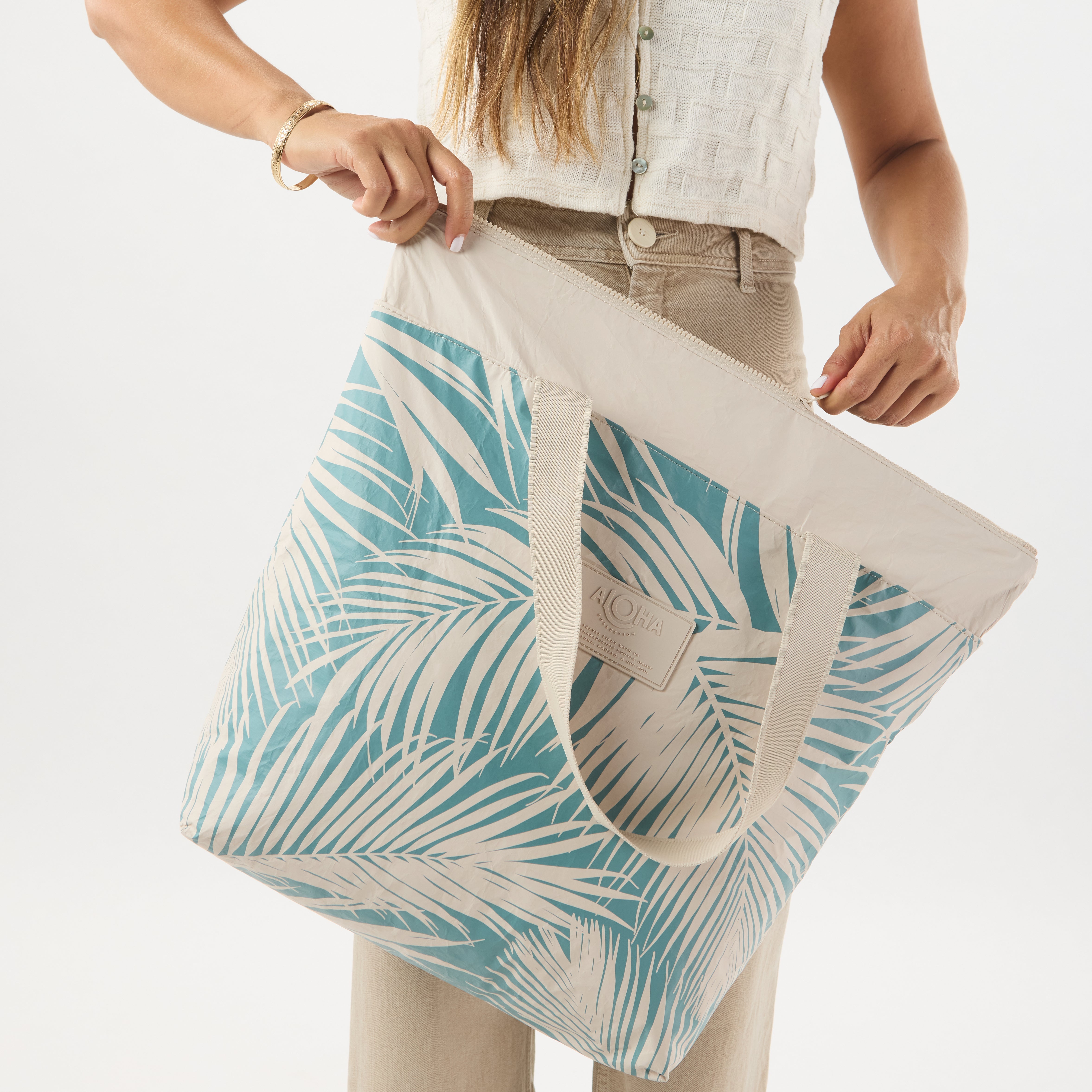 Areca Day Tripper / Tide & Sandstone Aloha Collection