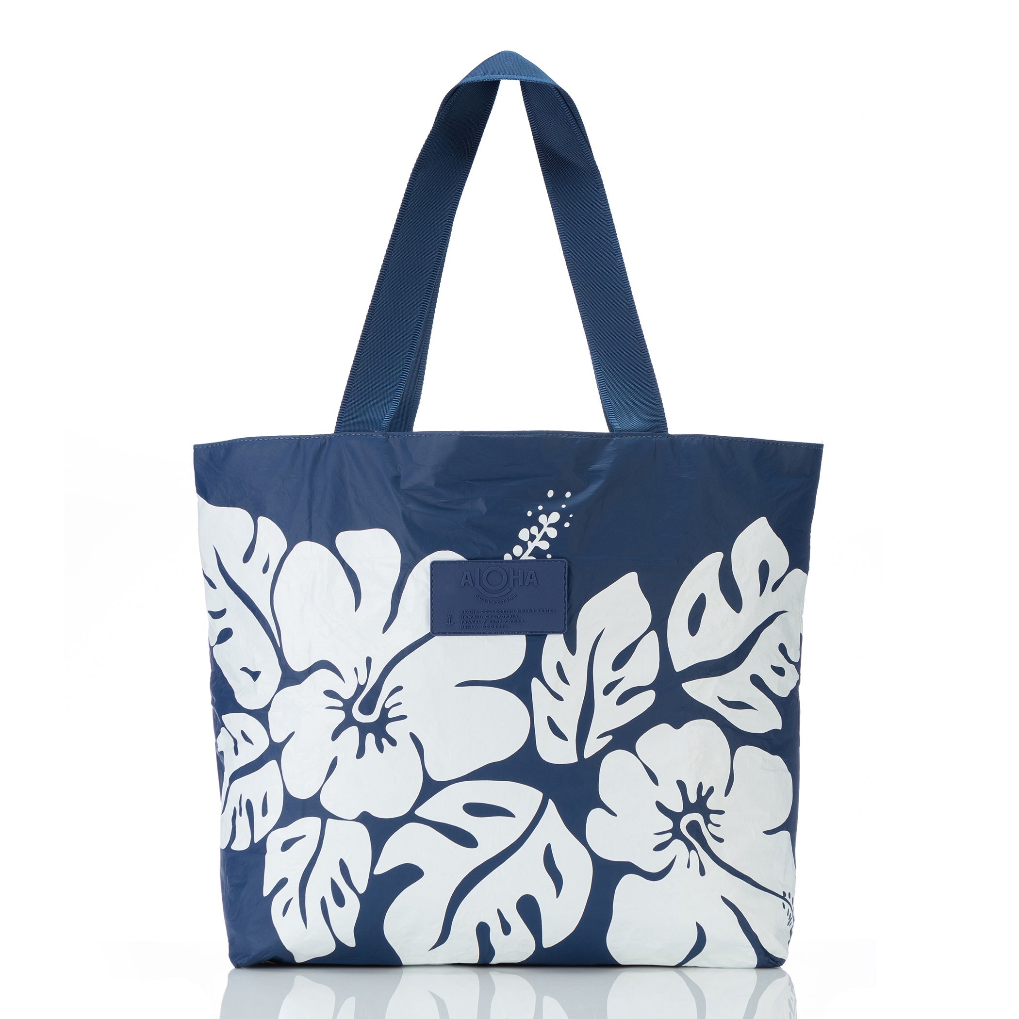Big Island Hibiscus Day Tripper / White/Navy Aloha Collection