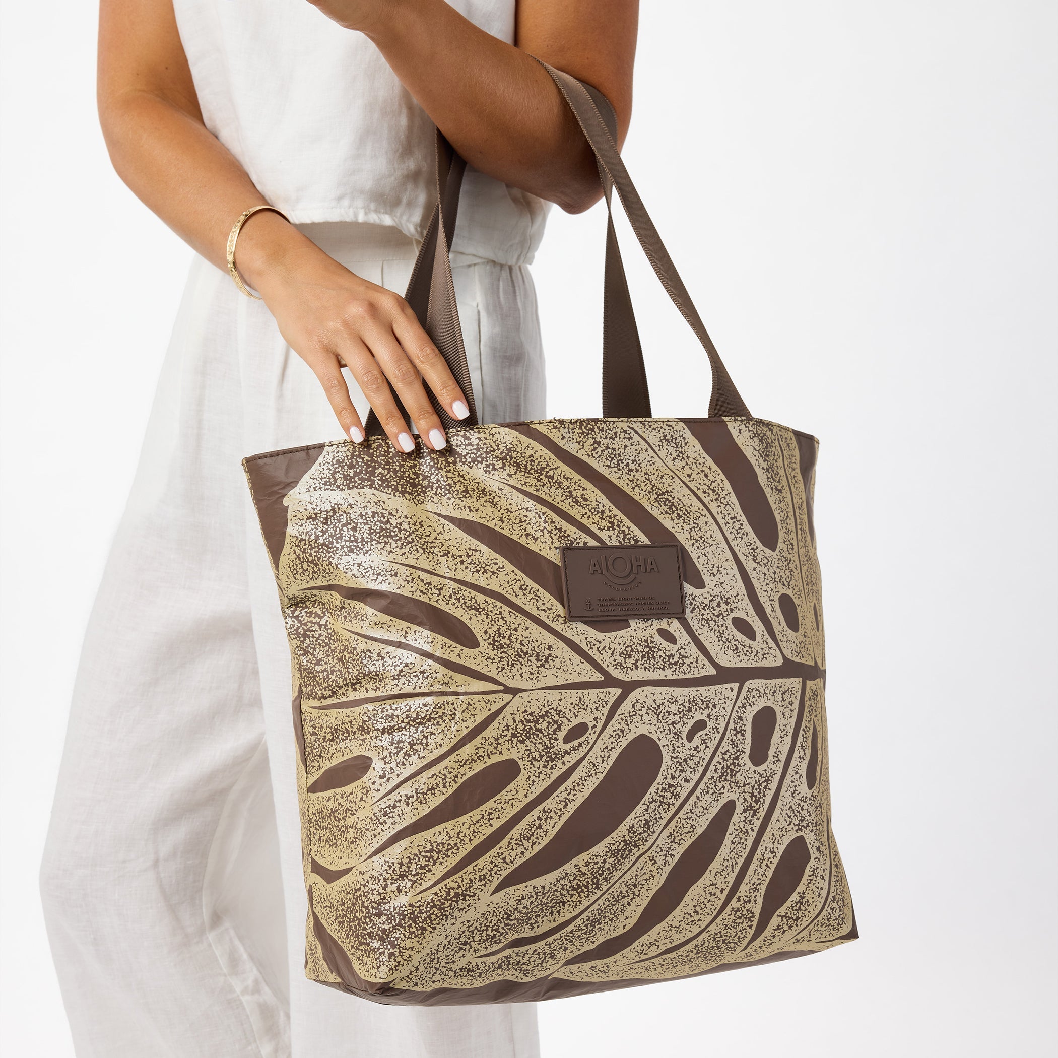 Deliciosa Day Tripper / Luster Coconut Aloha Collection