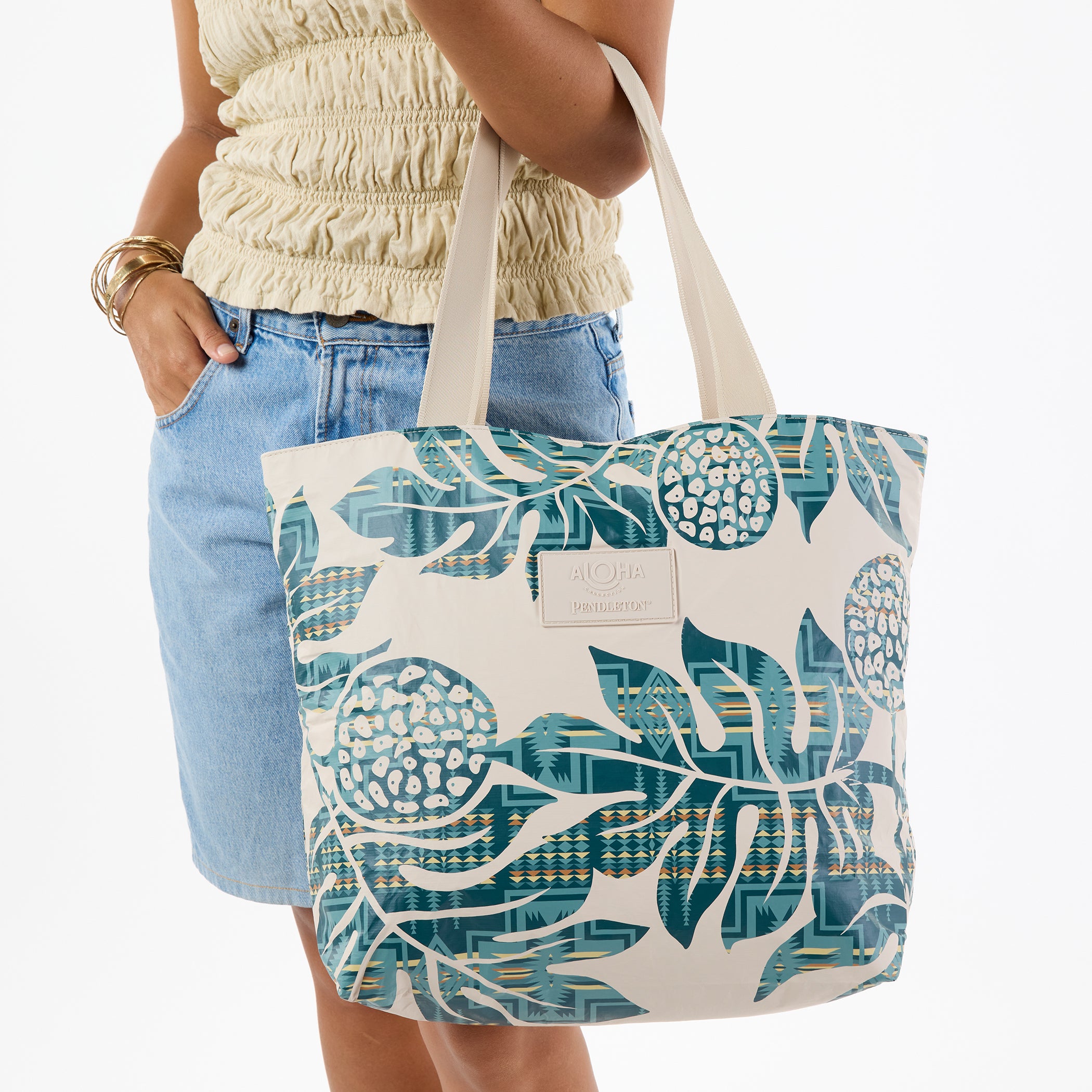 Holomua Harding Day Tripper / Tide & Sandstone