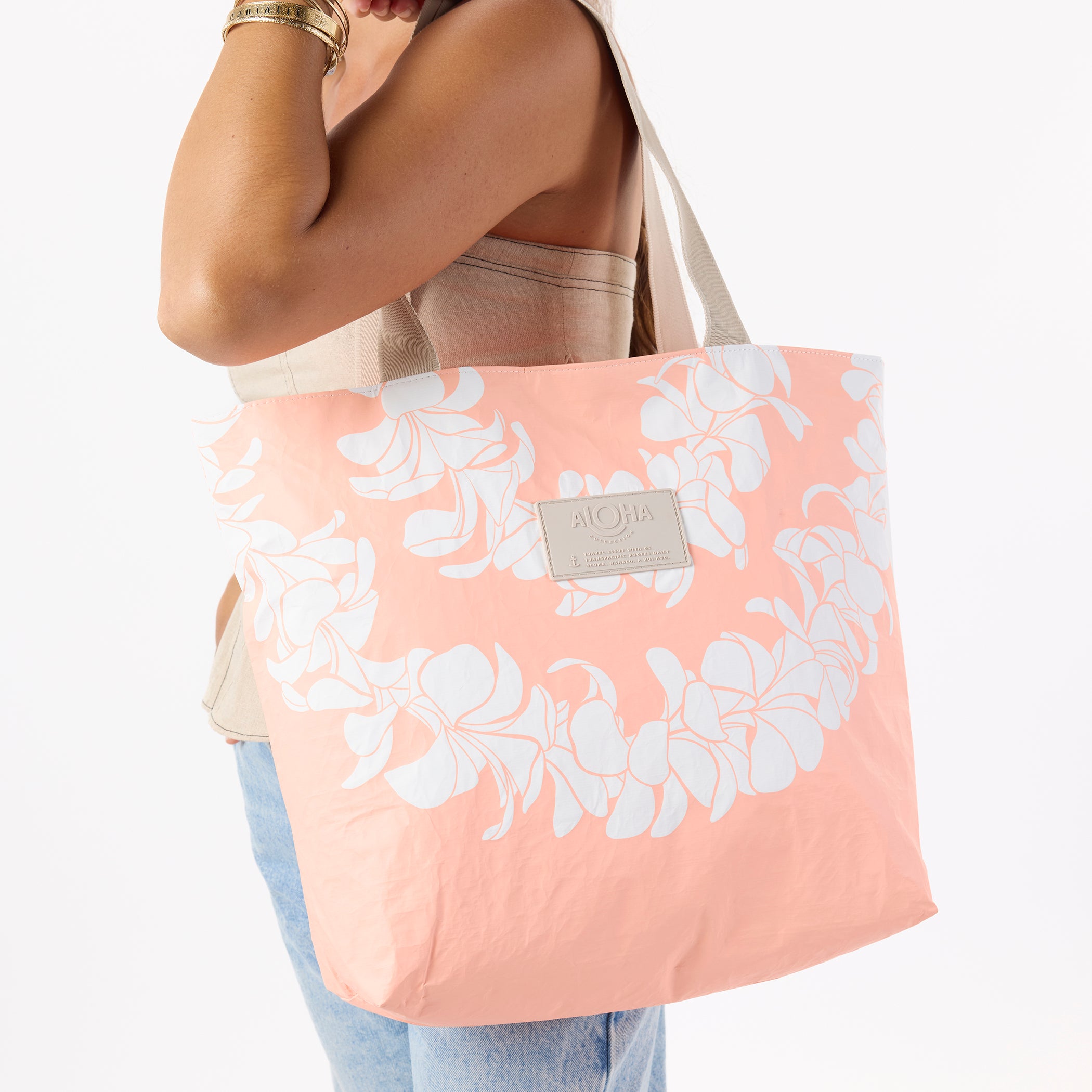 Plumeria Lei Day Tripper / Peachy