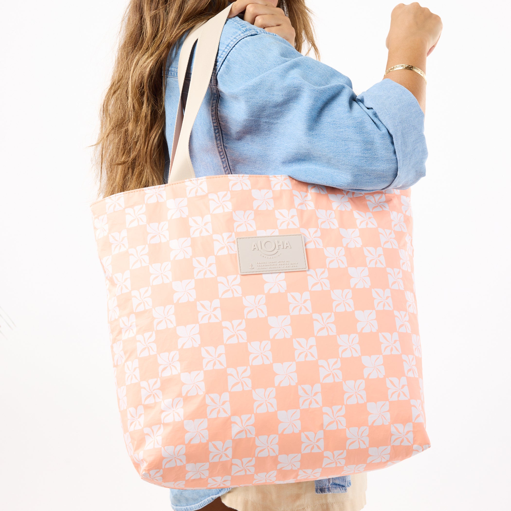 Pua Check Day Tripper / Peachy Aloha Collection
