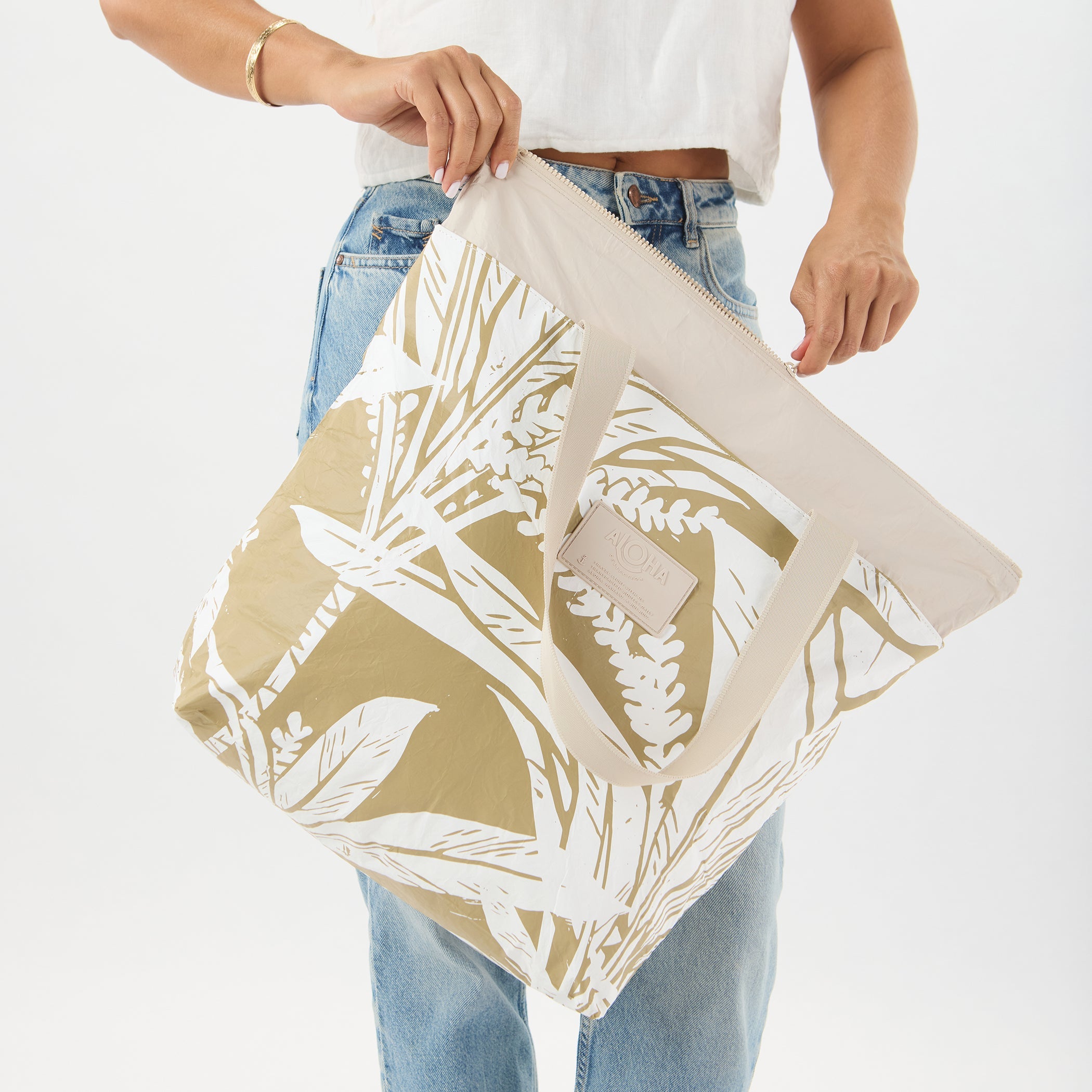 Ti Leaf Day Tripper / Latte Aloha Collection