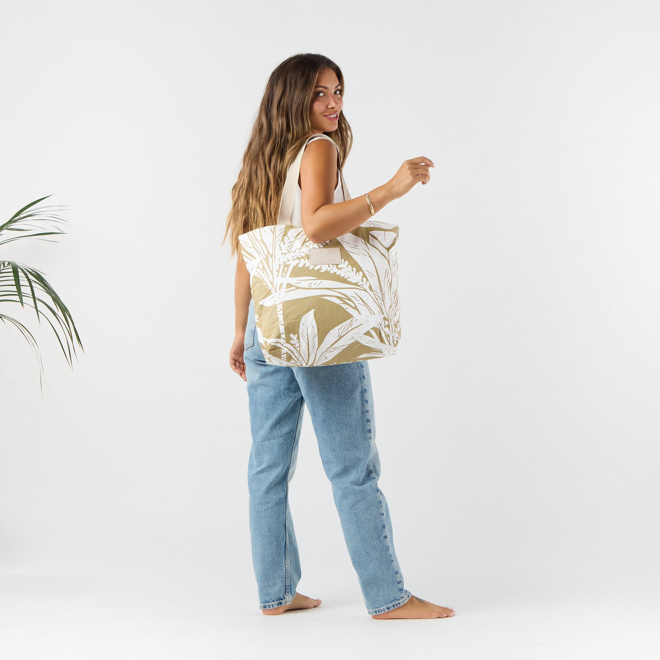 Ti Leaf Day Tripper / Latte Aloha Collection