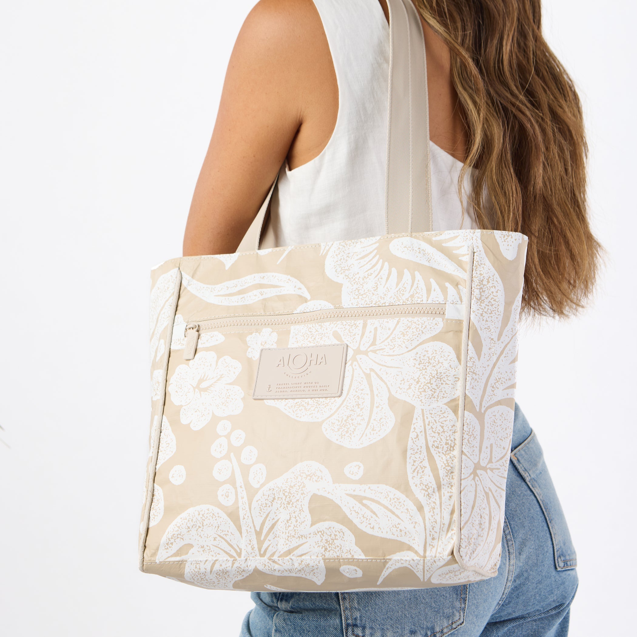Breezy Go-To Tote / Latte Aloha Collection