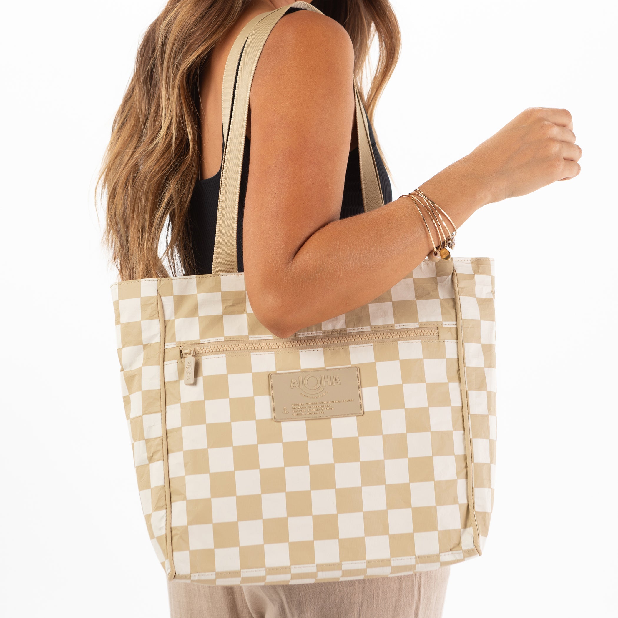 Checkmate Go-To Tote / Creme & Dune Aloha Collection