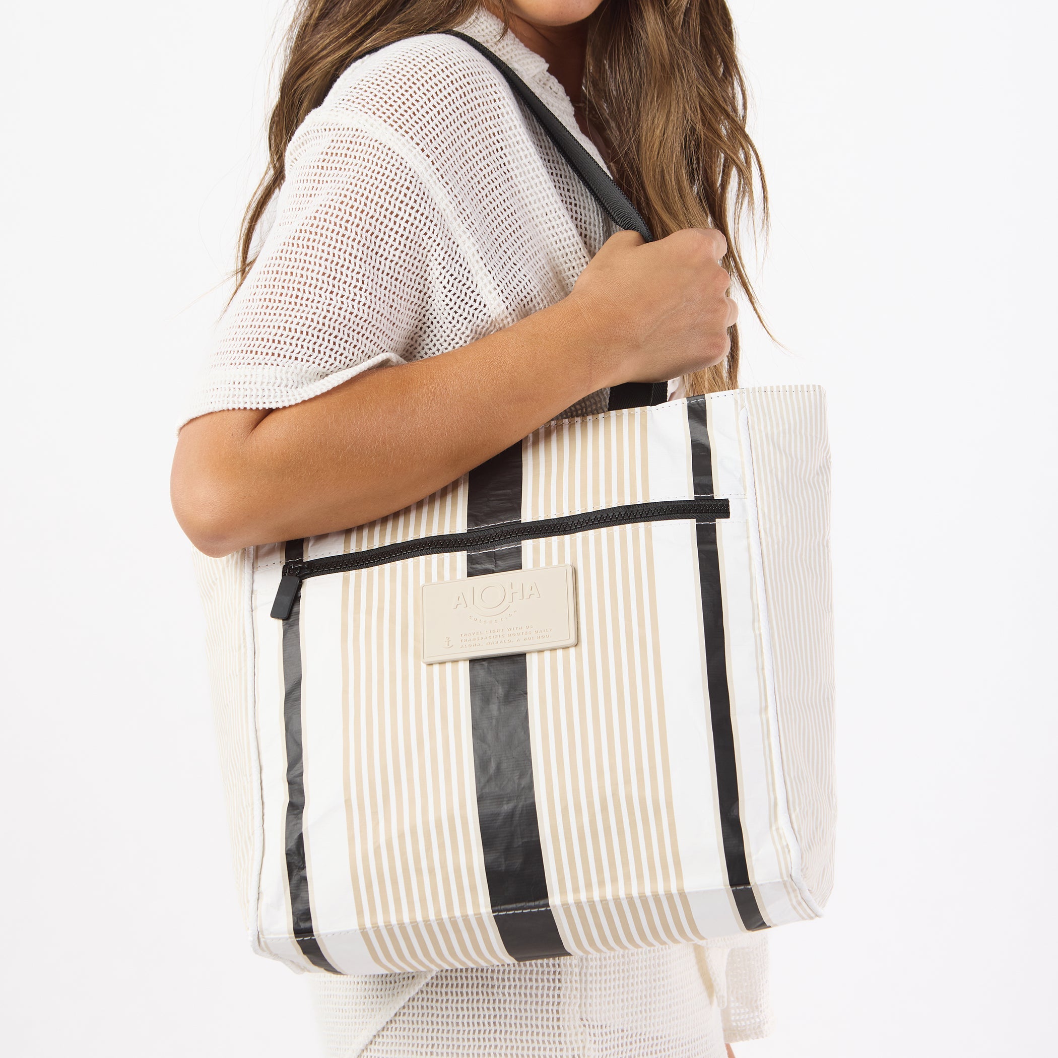 Lineup Go-To Tote / Latte Aloha Collection