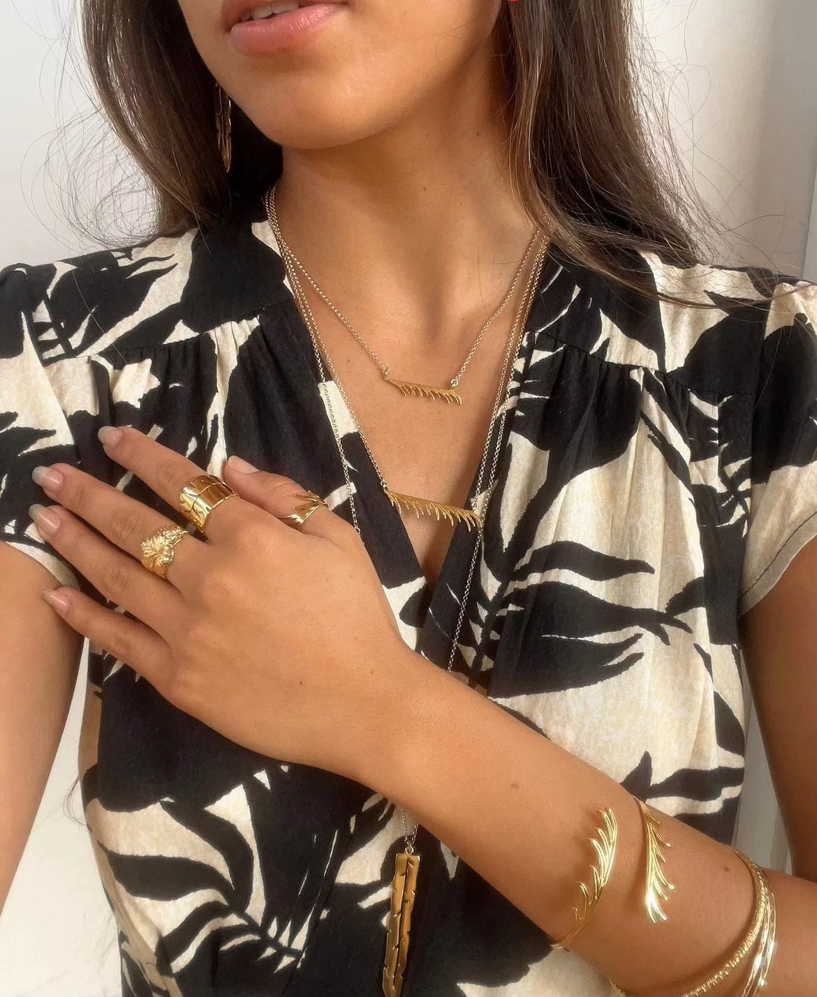 Swayed Necklace KEANI JEWELRY