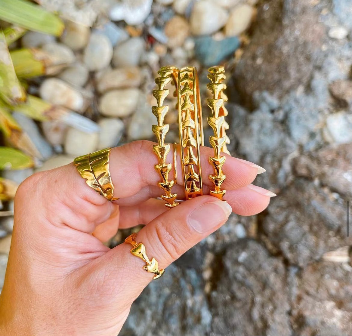 Jaws Bangle KEANI JEWELRY