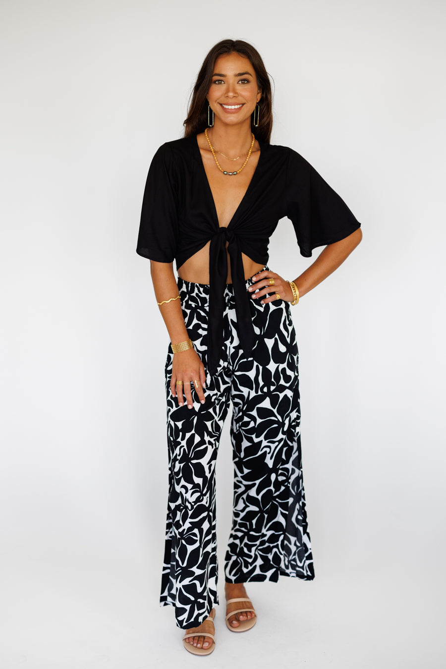 Fiorella Top / Solid Black Khush Clothing