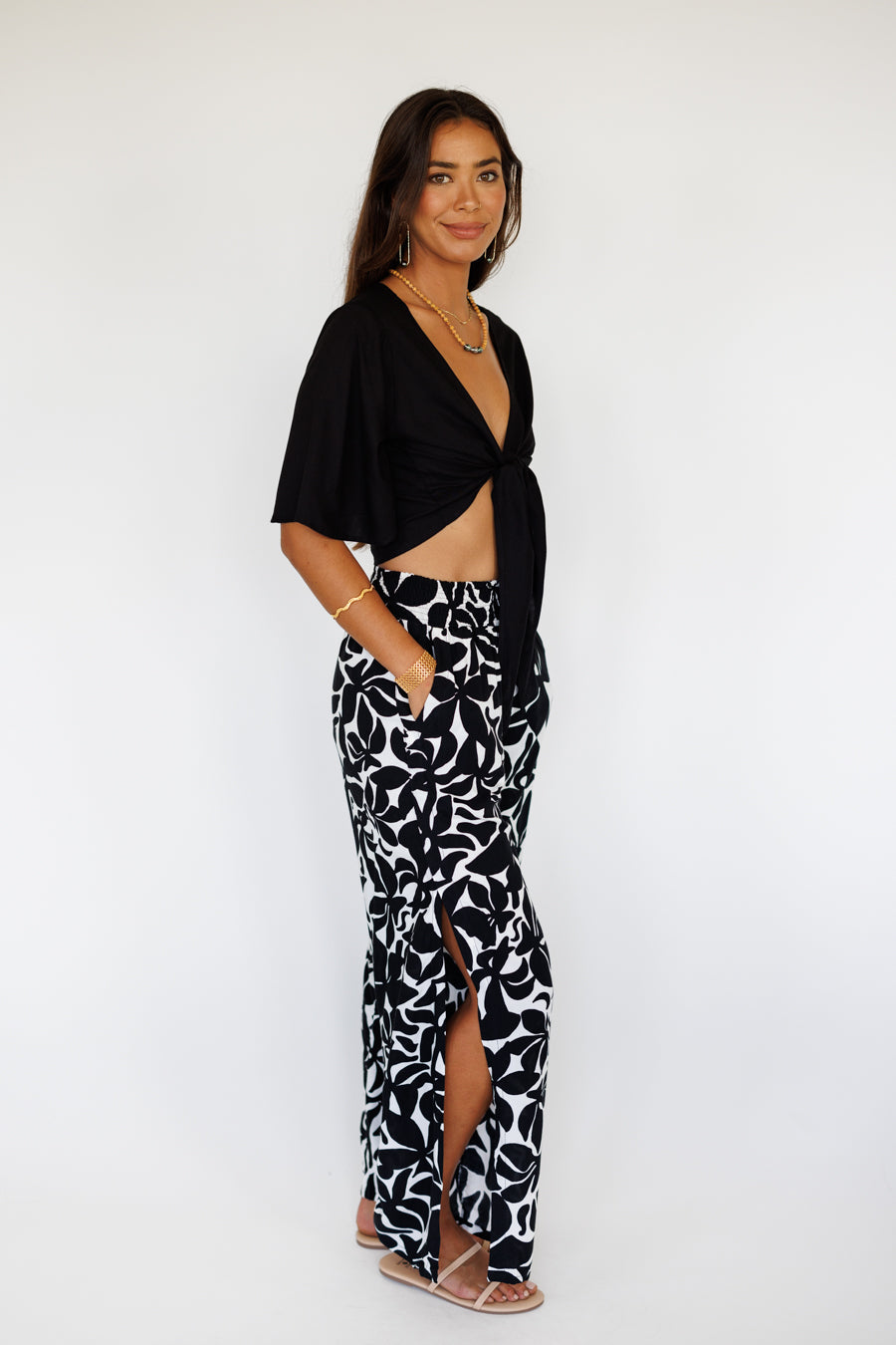 Fiorella Top / Solid Black Khush Clothing