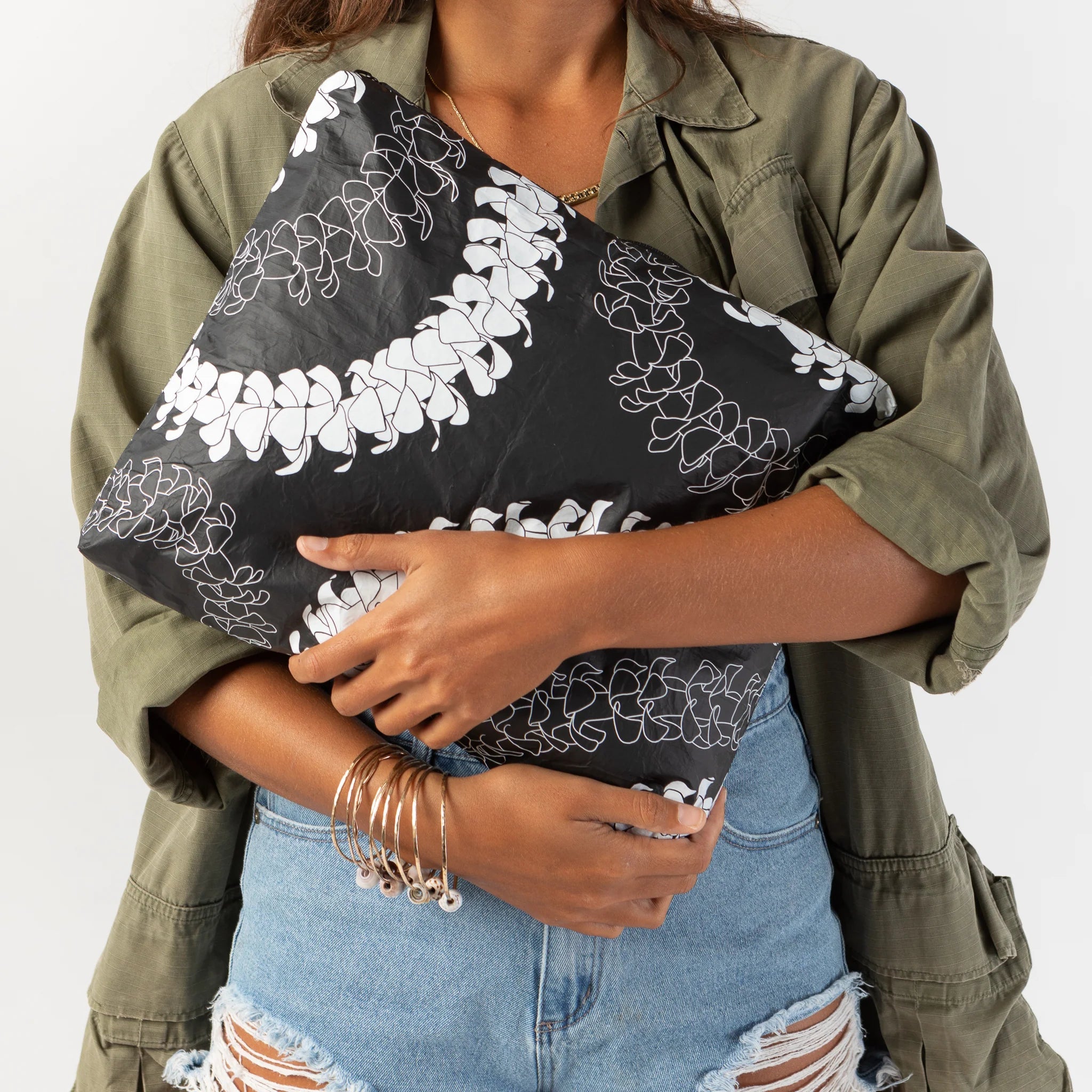 Puakenikeni Max Pouch Aloha Collection