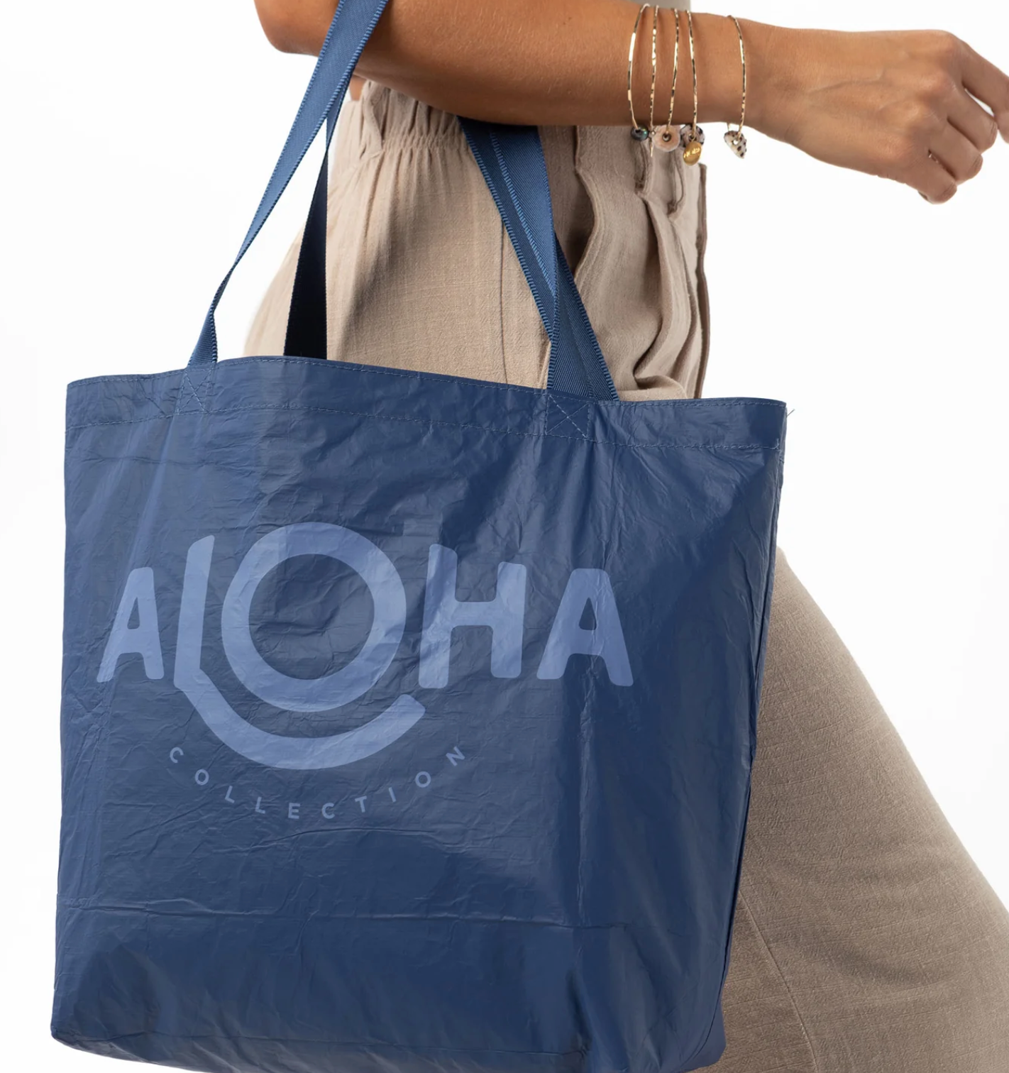 Sea Reversible Tote / Currenton Navy Aloha Collection