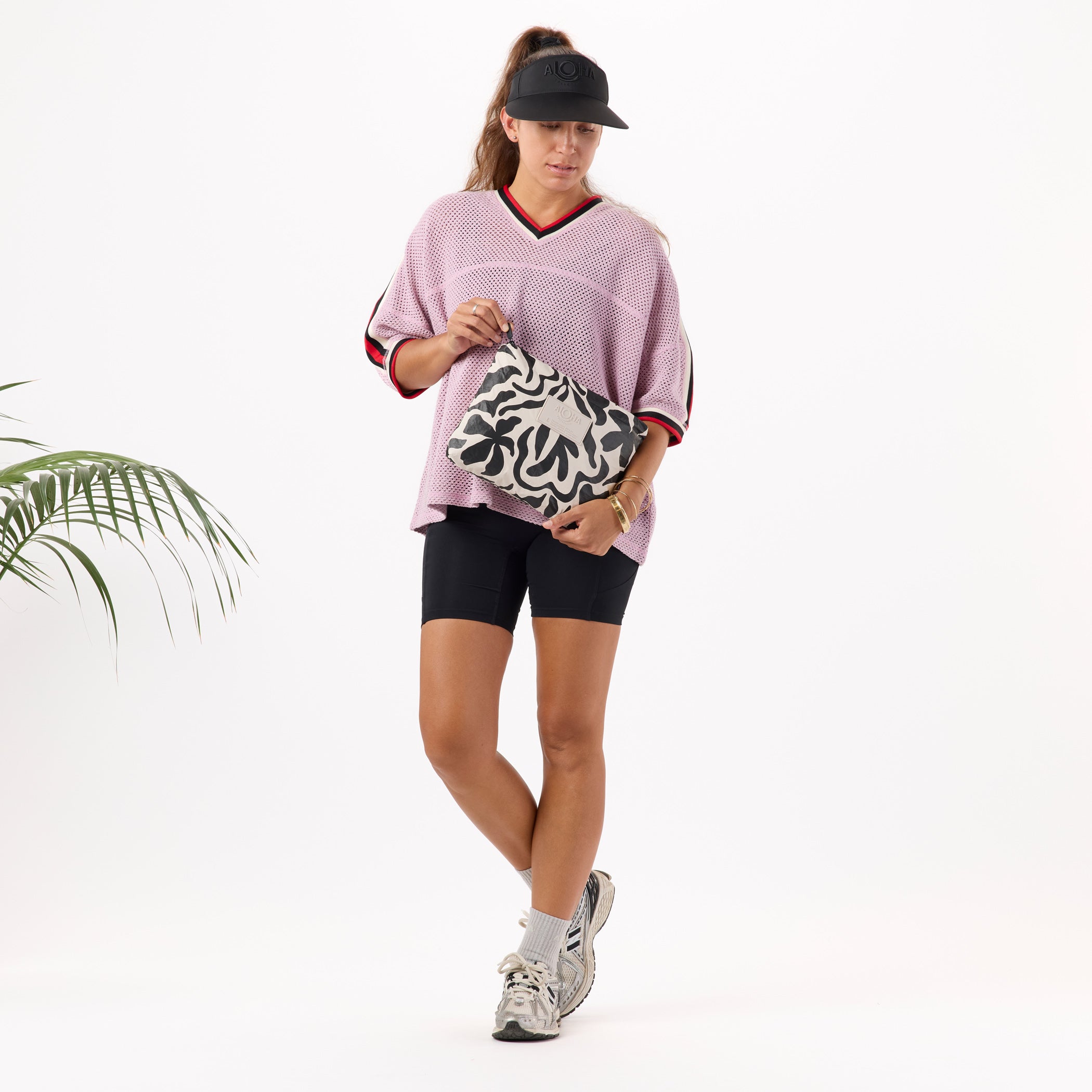 Float Mid Pouch / Black & Sandstone