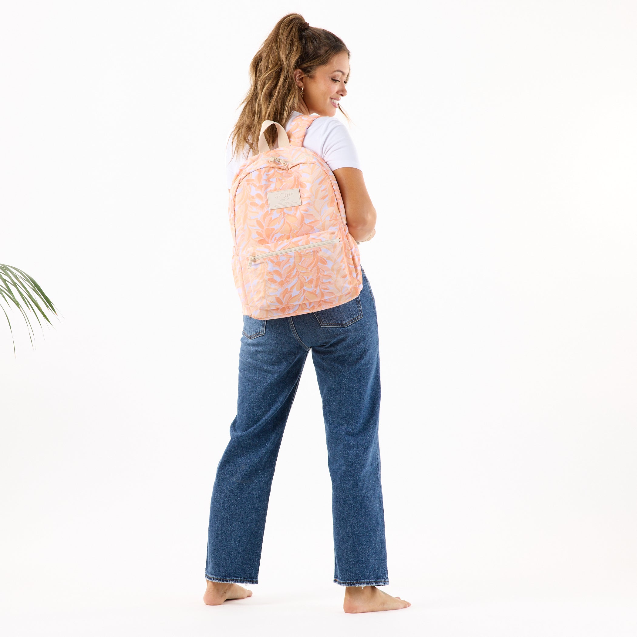 Lei Stand Backpack / Peachy Aloha Collection