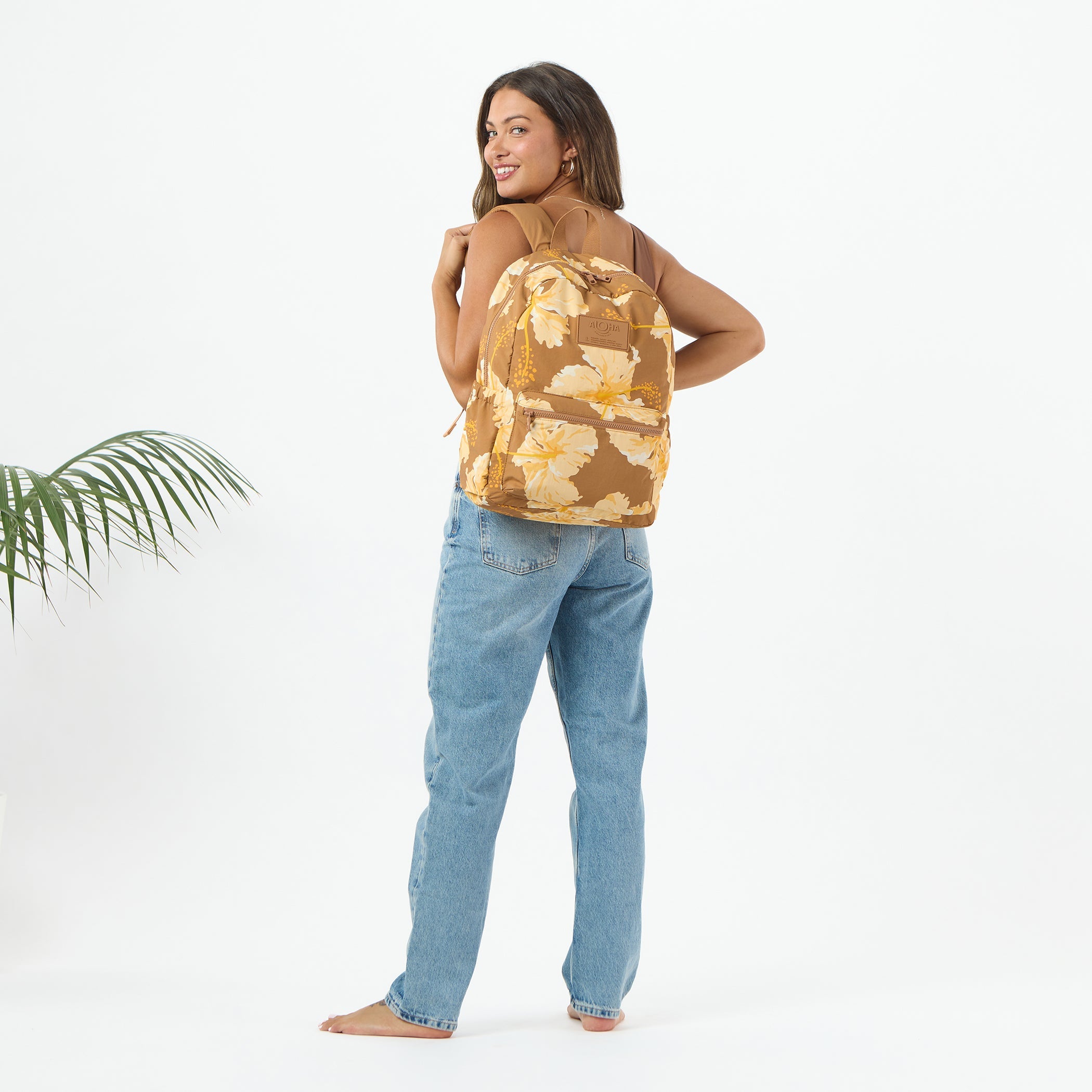 Taha'a Backpack / Toffee Aloha Collection