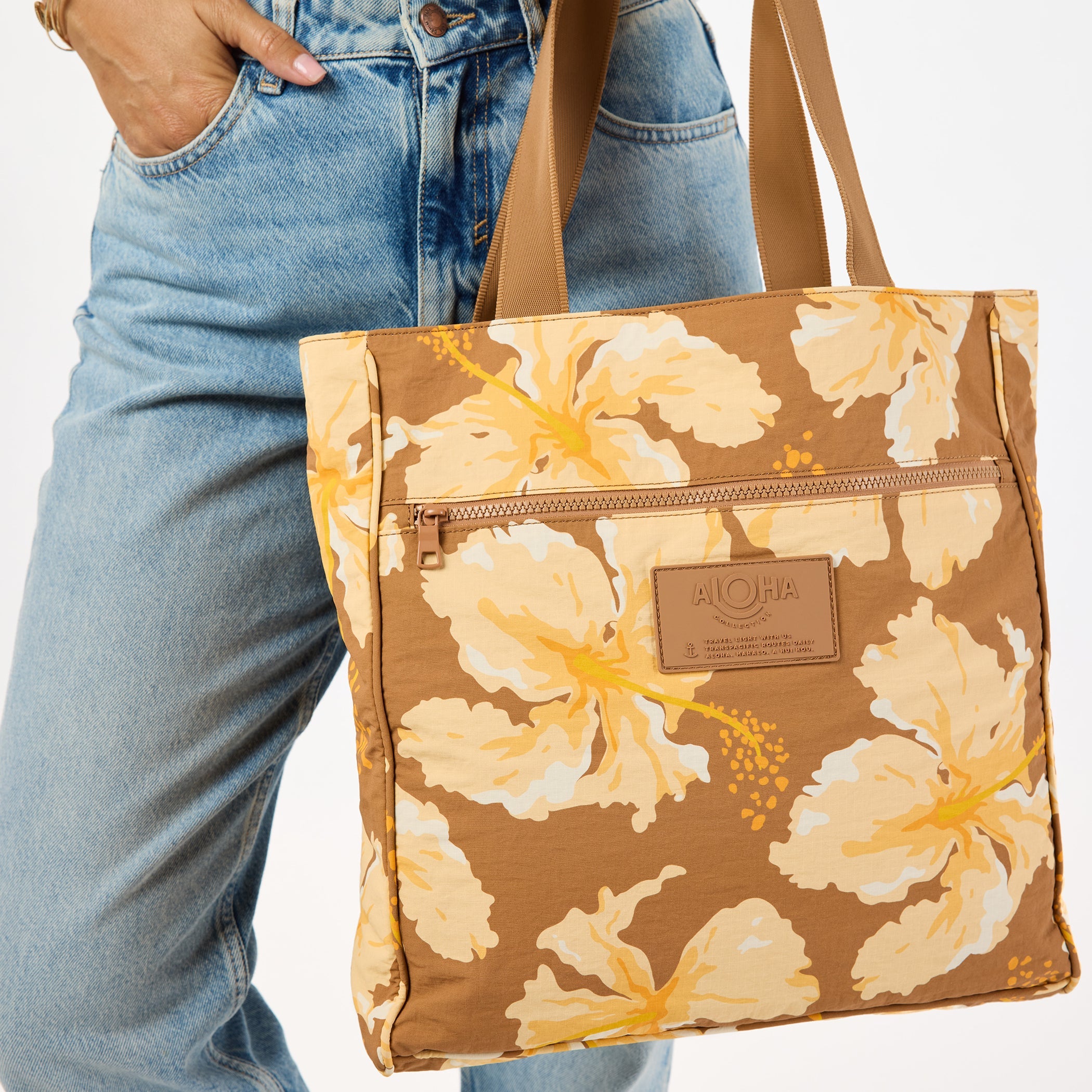 Taha'a Daily Tote / Toffee Aloha Collection