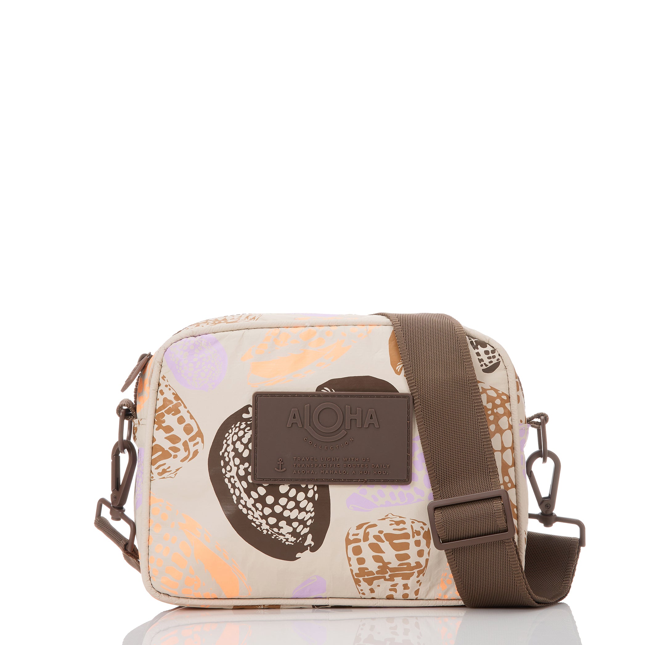 Shoreline Le Tour / Sandstone Aloha Collection