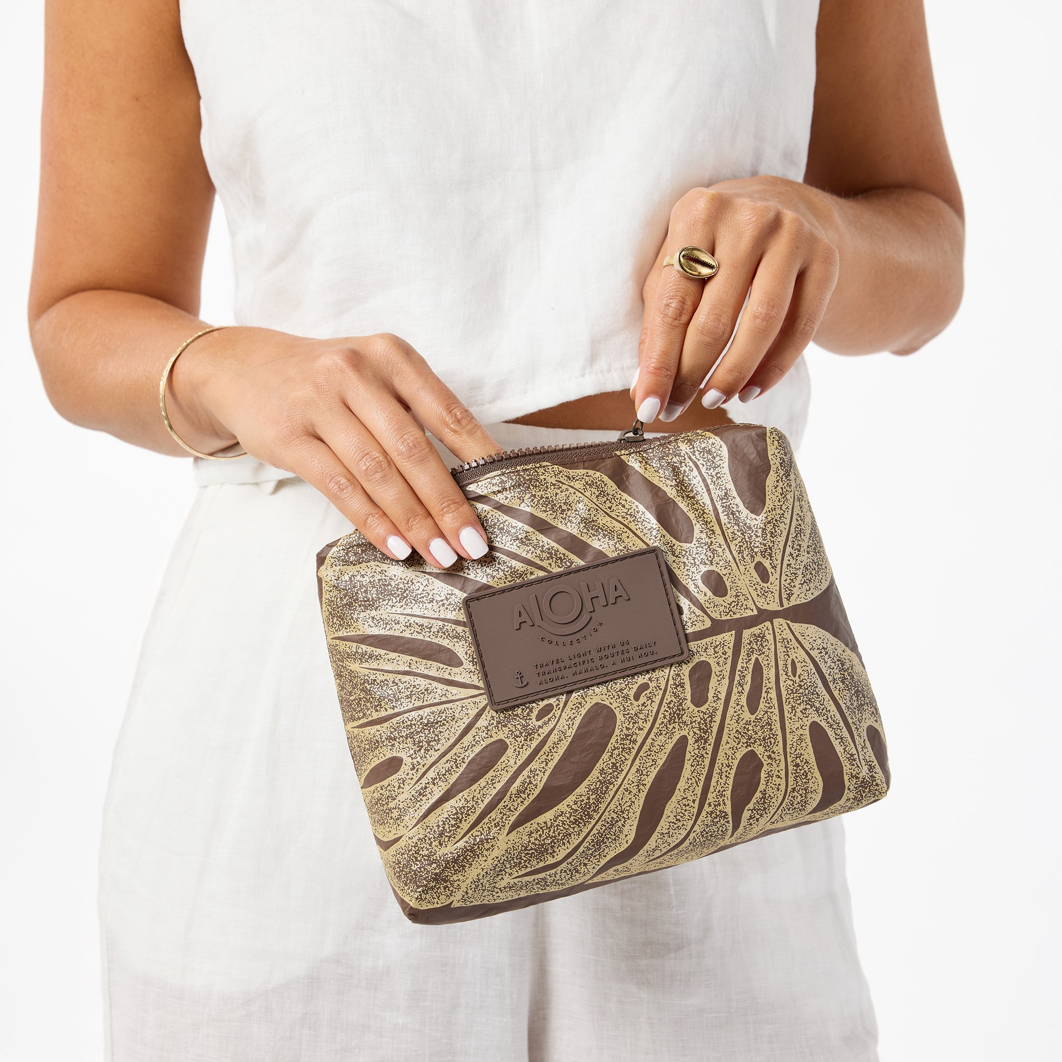 Deliciosa Small Pouch / Luster & Coconut Aloha Collection