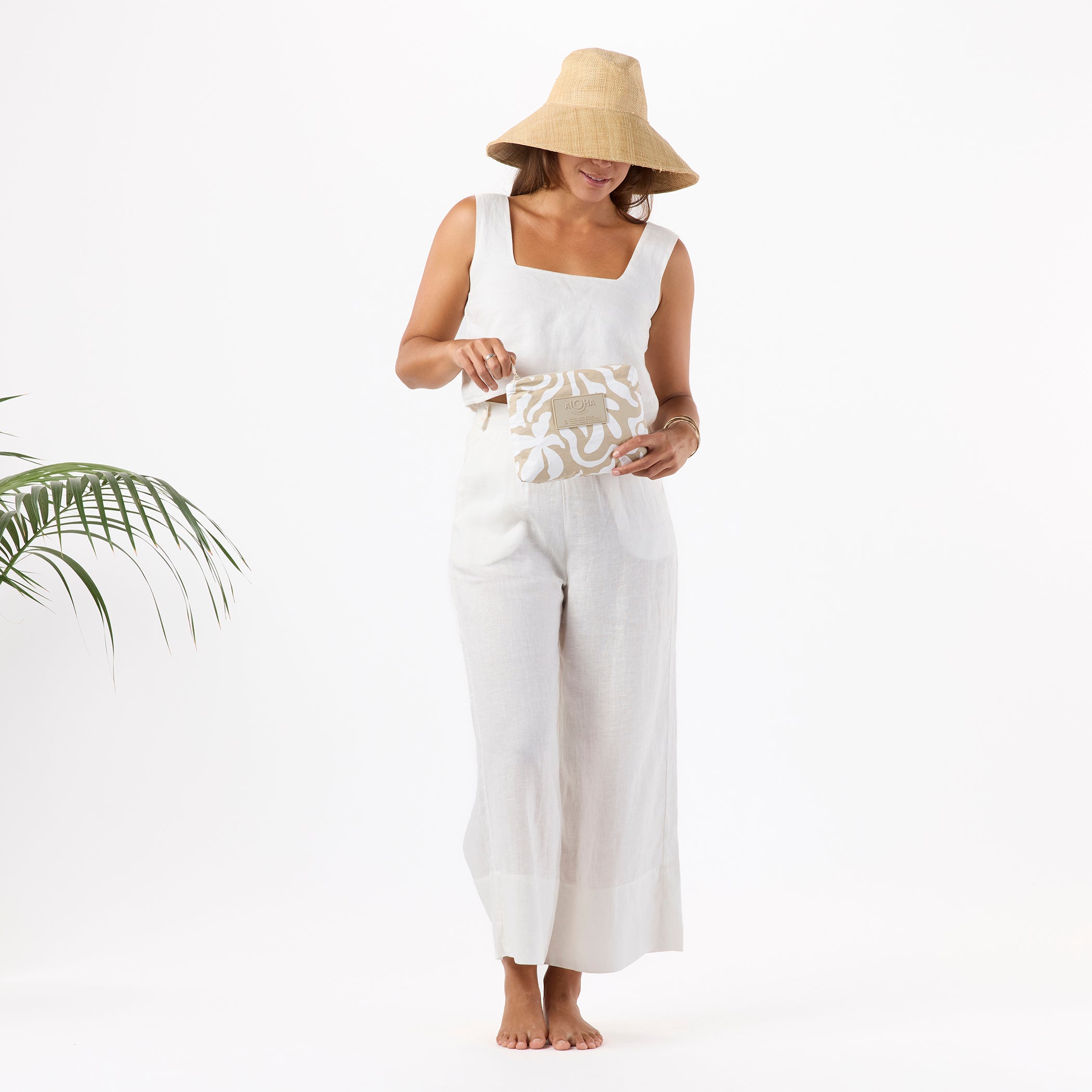 Float Small Pouch / Latte