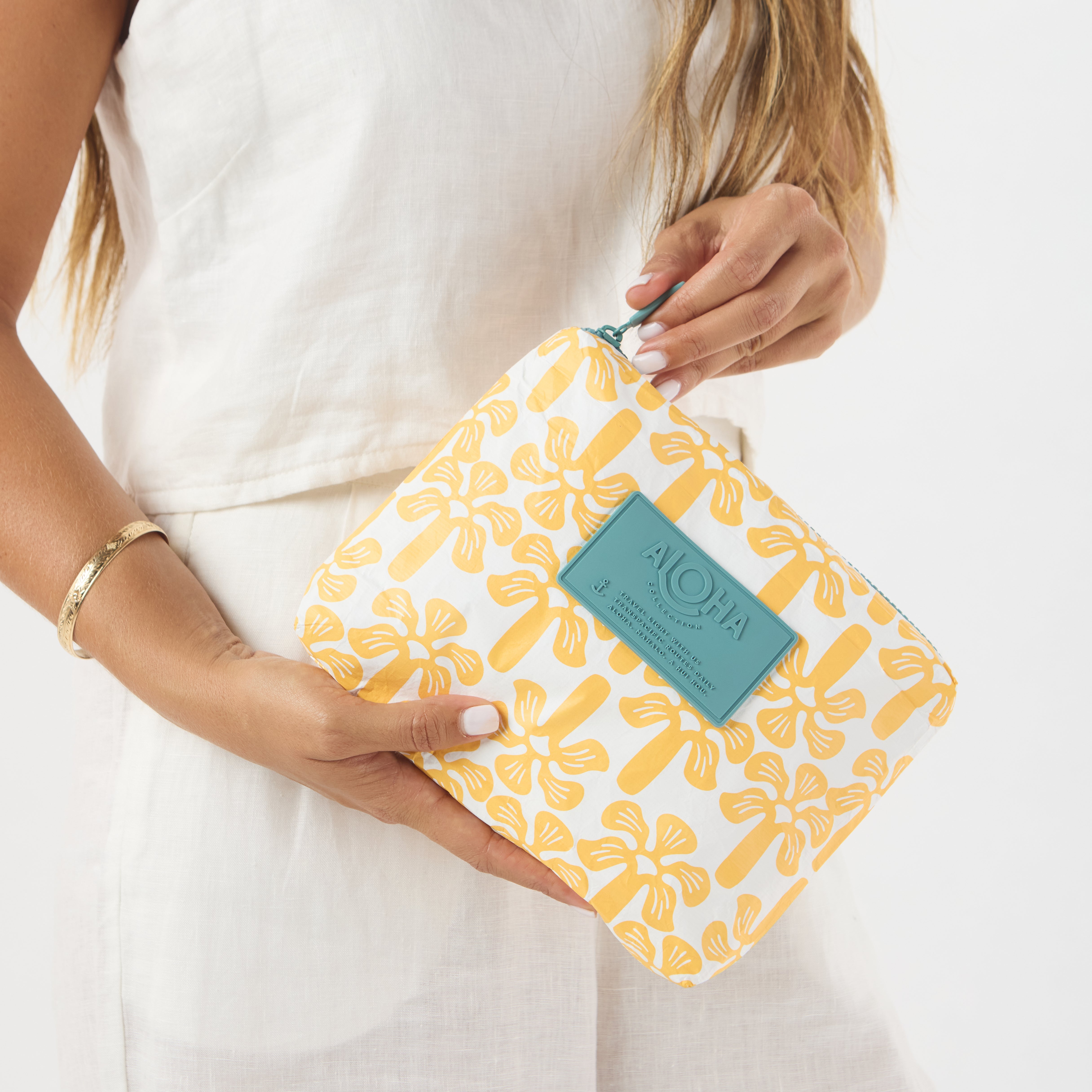 Puali'i Small Pouch / Honey Aloha Collection