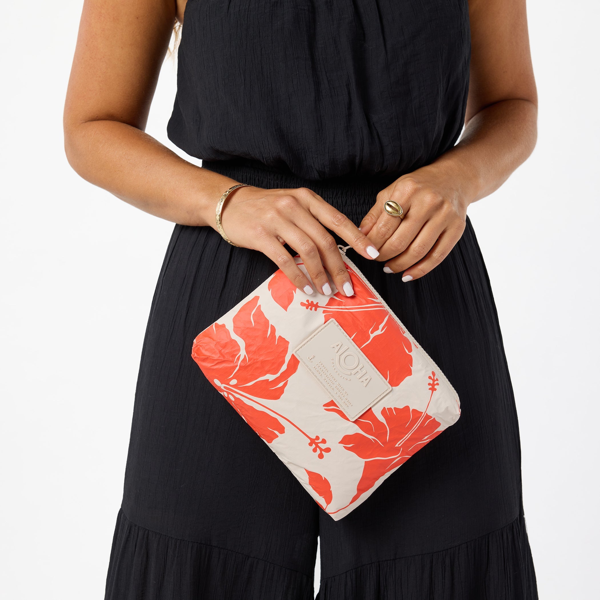 Salina Small Pouch / Red Haute & Sandstone Aloha Collection