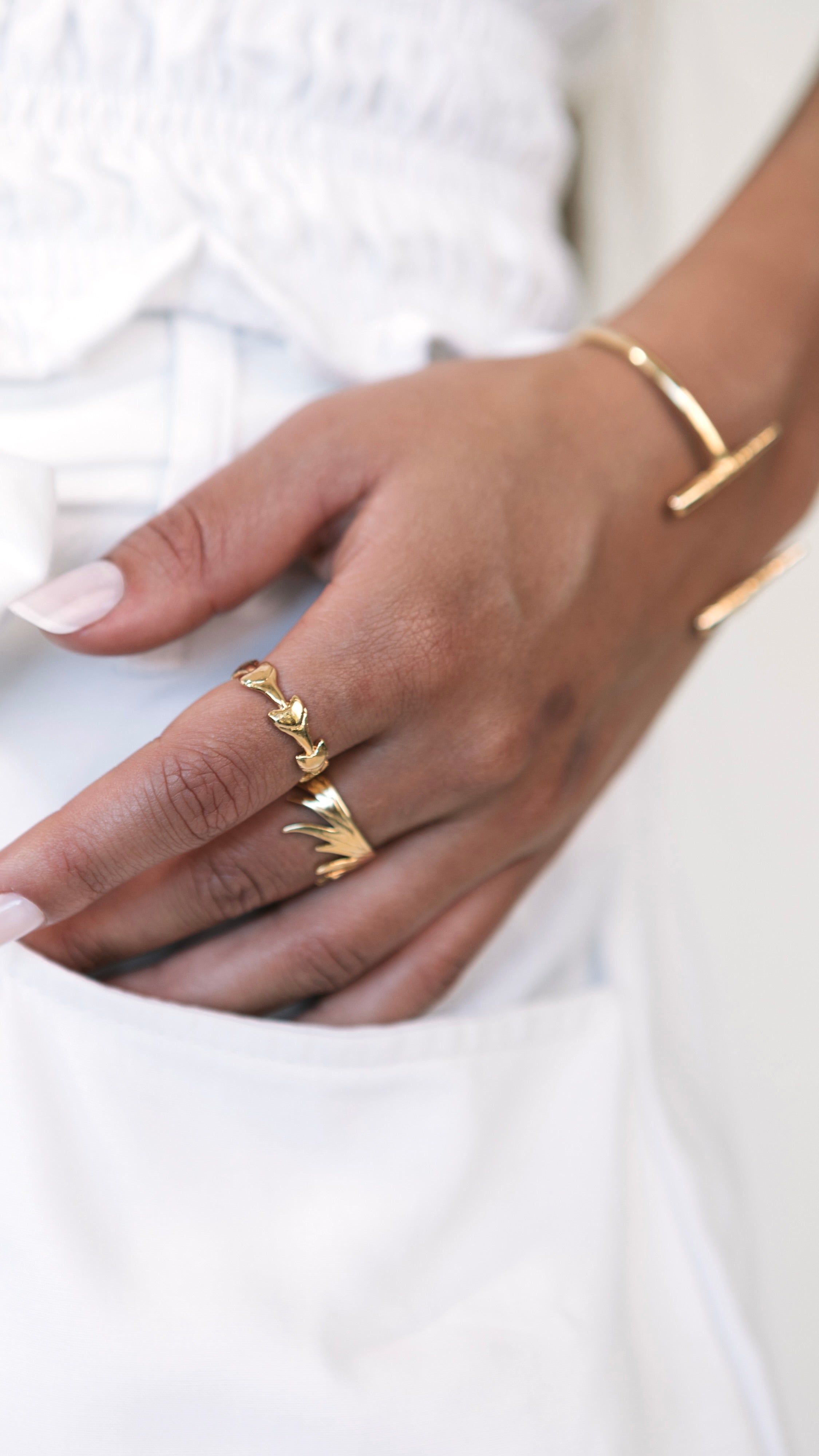 Akemi Skirt / Off White Khush Clothing