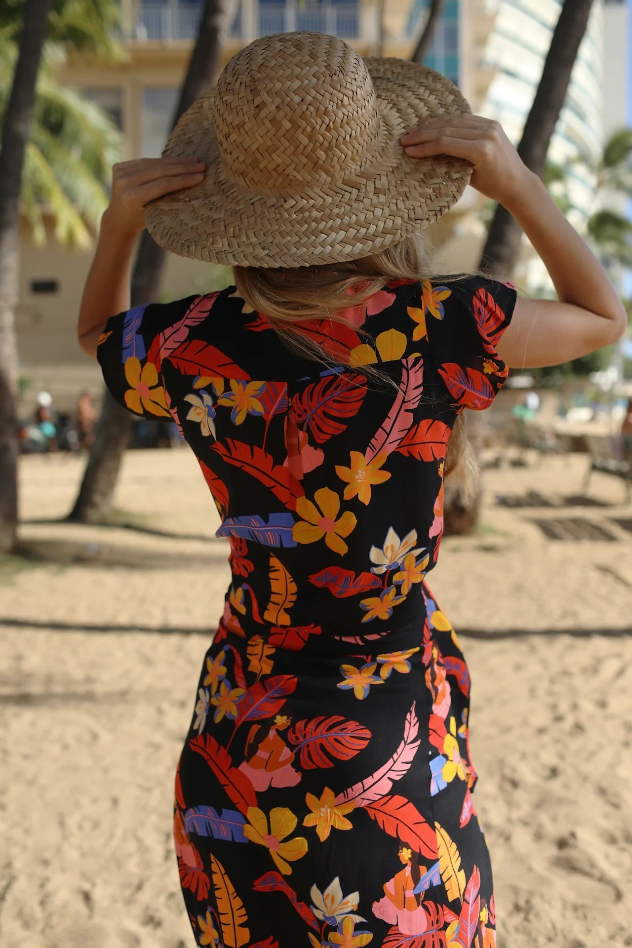 Princeville Knot Top XIX PALMS