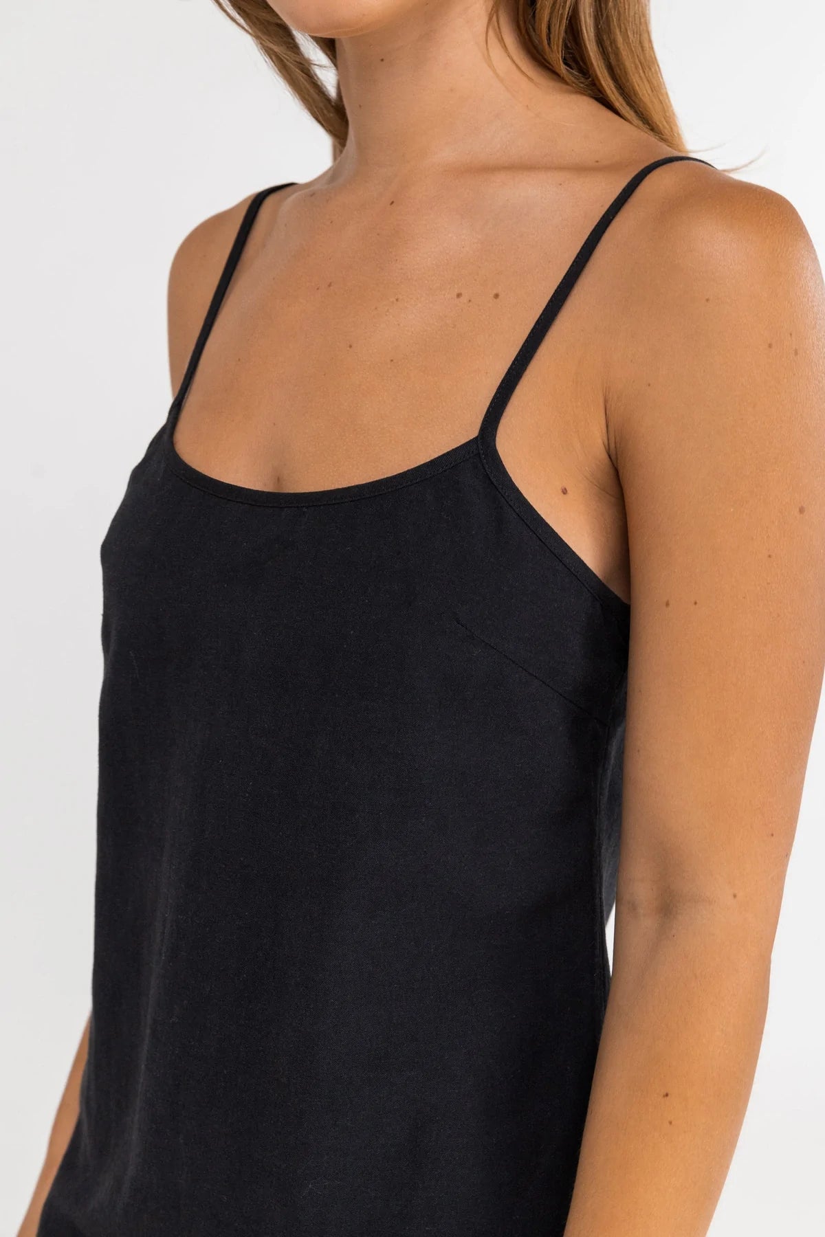 Classic Slip Dress / Black RHYTHM