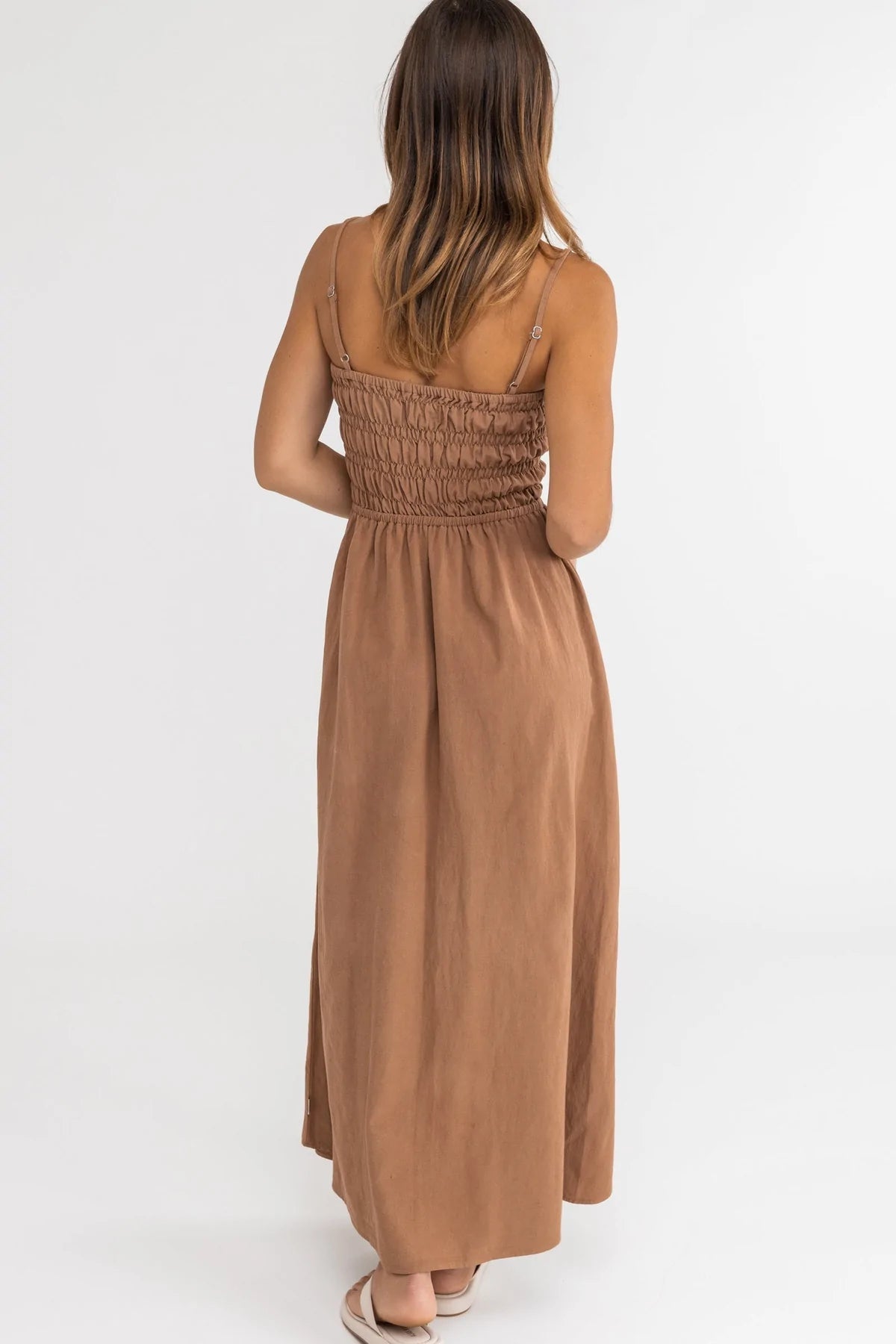 Classic Shirred Midi Dress / Caramel RHYTHM
