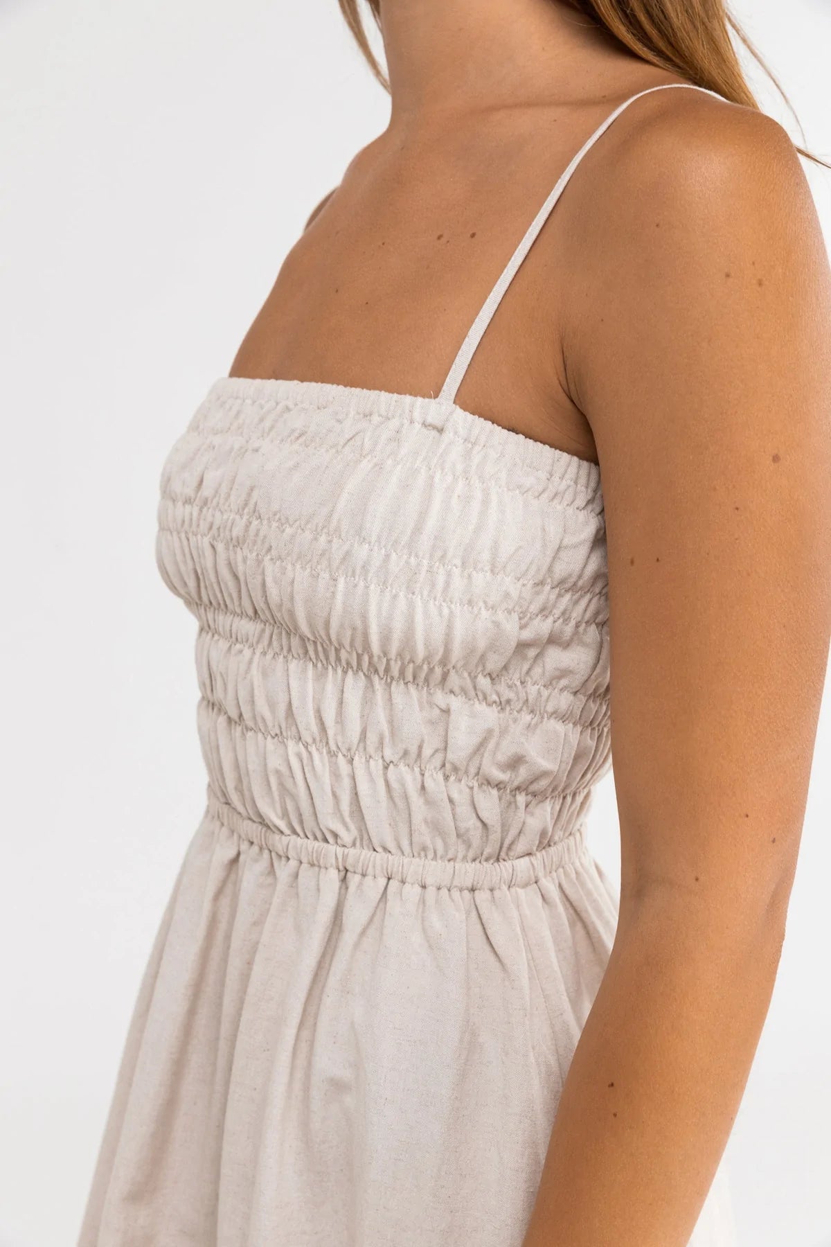 Classic Shirred Midi Dress / Oat RHYTHM