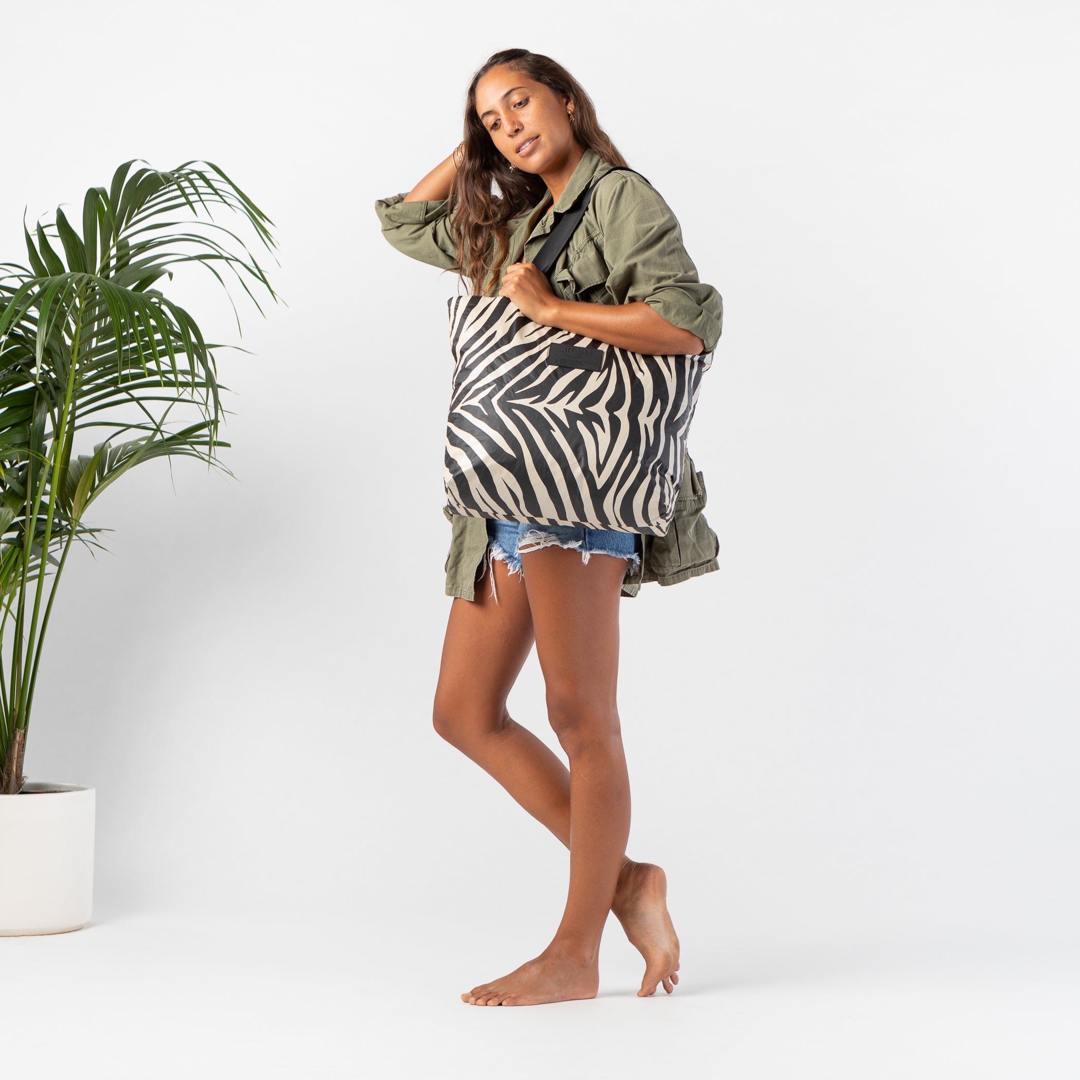 Eye of the Tiger Day Tripper / Moon Shimmer Aloha Collection