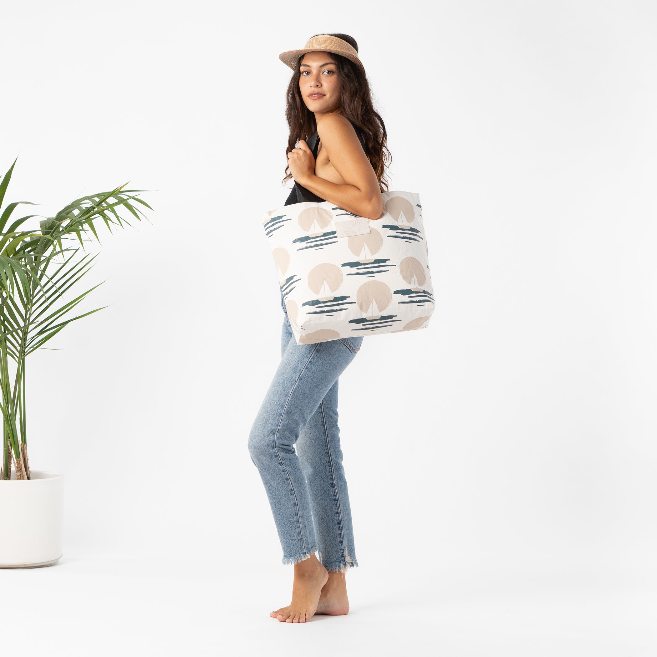 Sail Day Tripper / Sandstone Aloha Collection