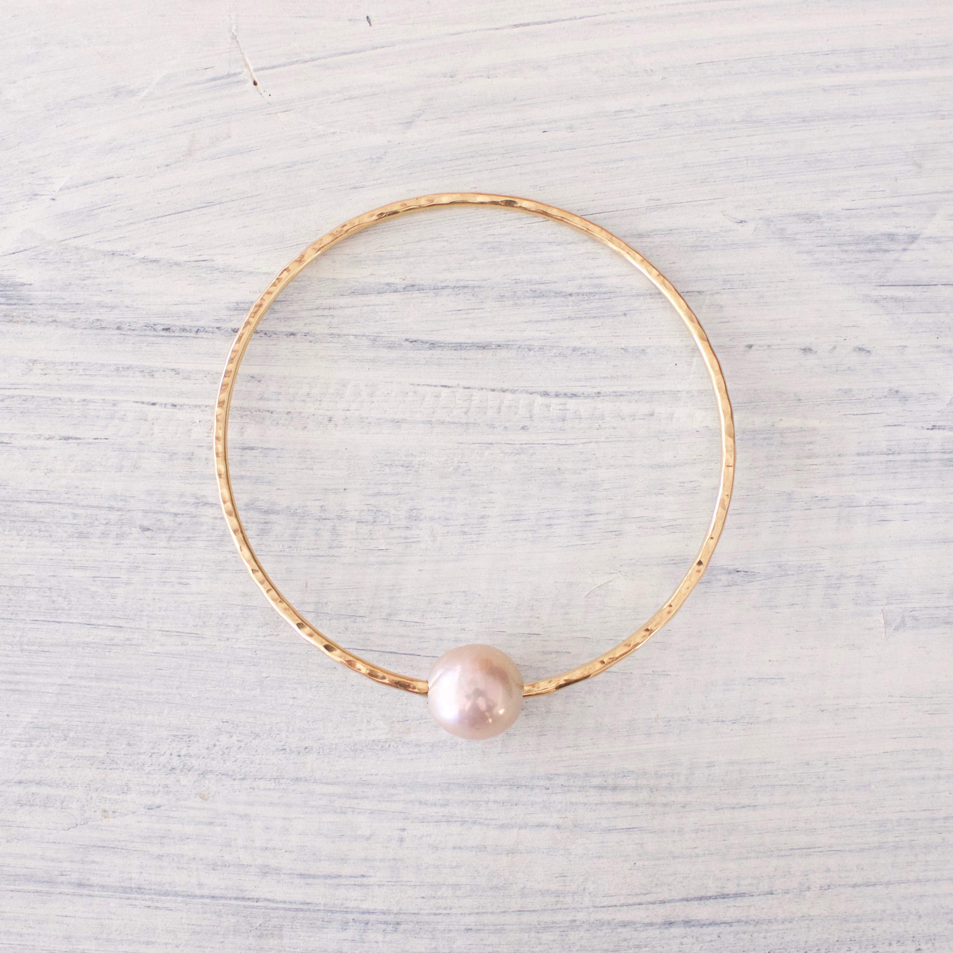 Hinuhinu Edison Pearl Bangle KEANI JEWELRY