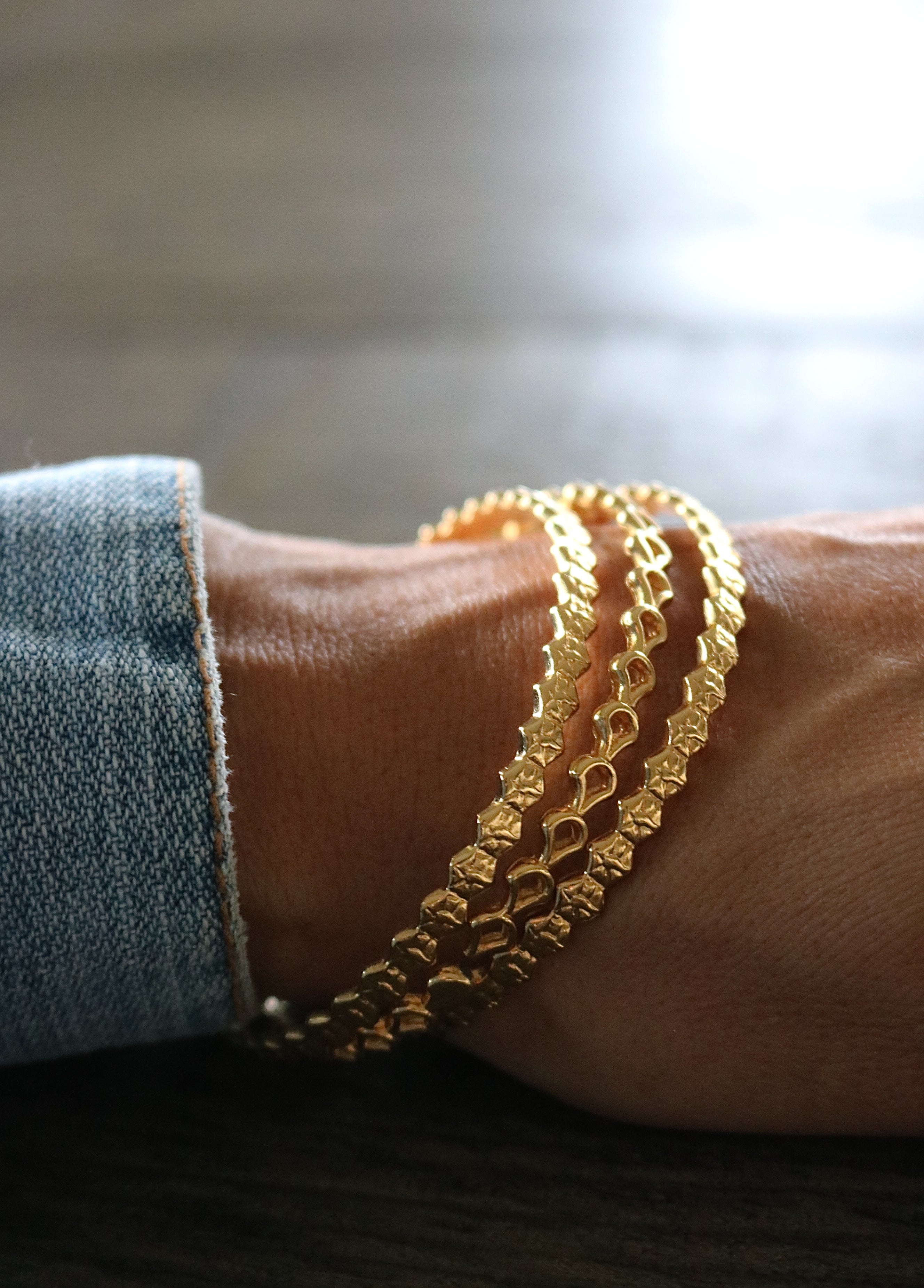 Moani Pineapple Bangle, Keani Jewelry