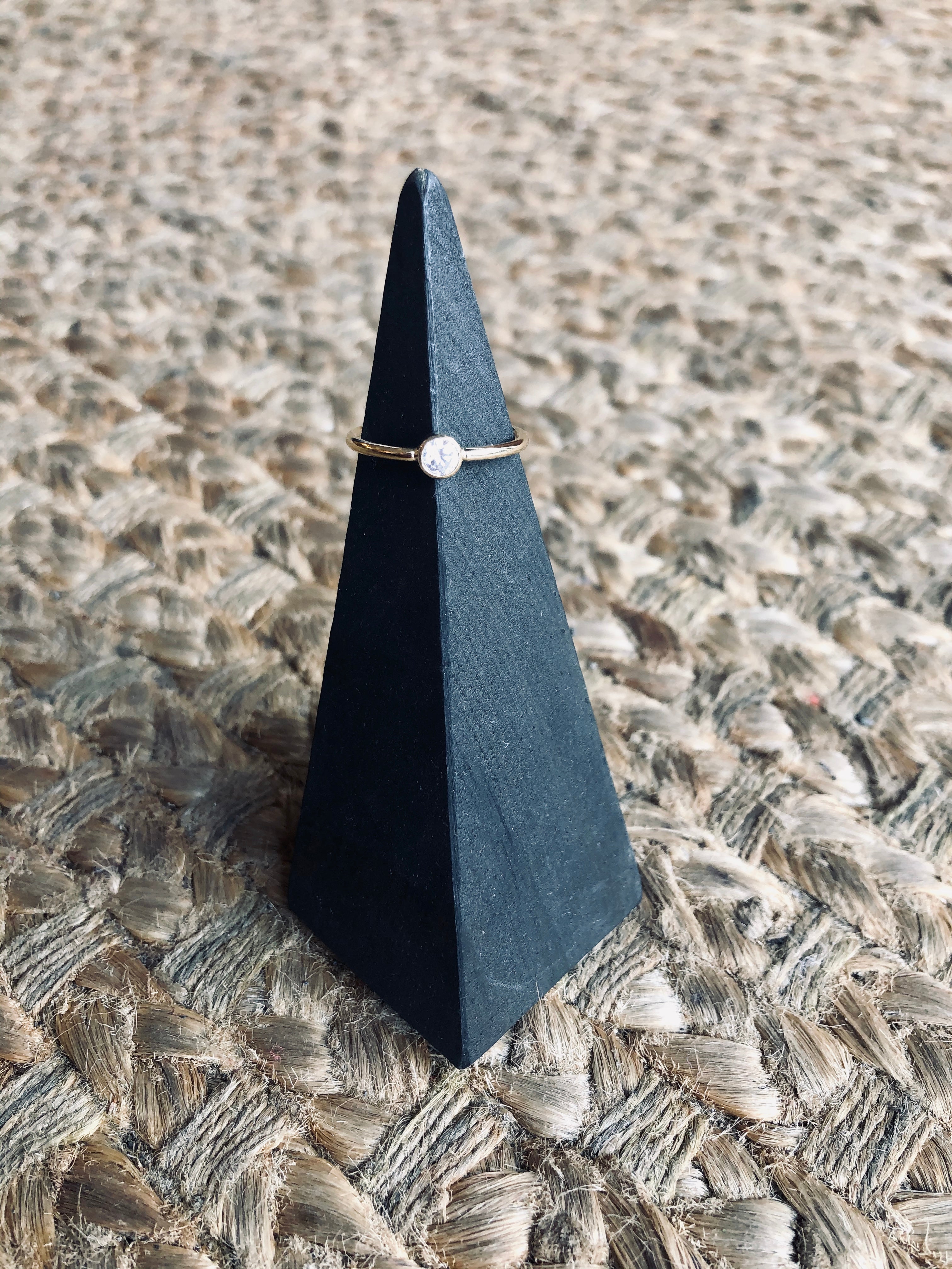 Kaimana Ring / 4mm KEANI JEWELRY