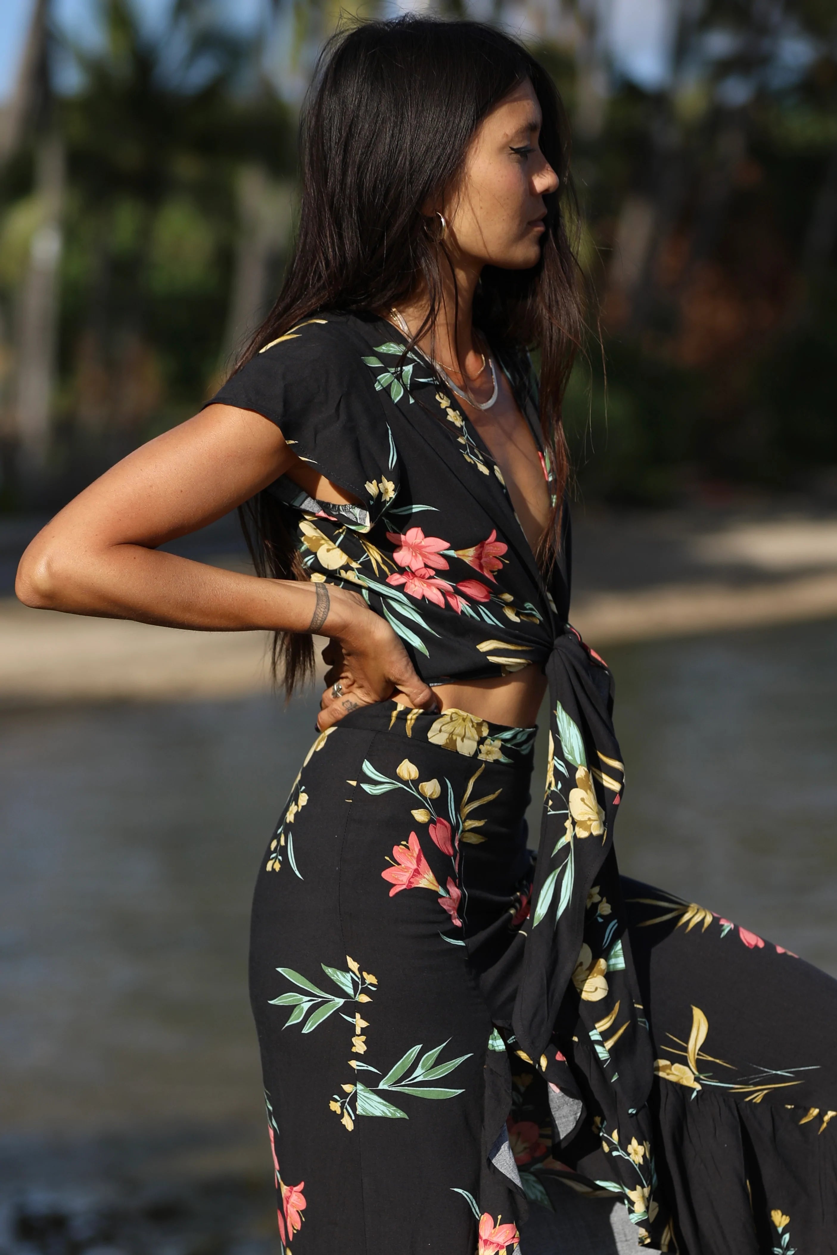 Ka'anapali Knot Top XIX PALMS