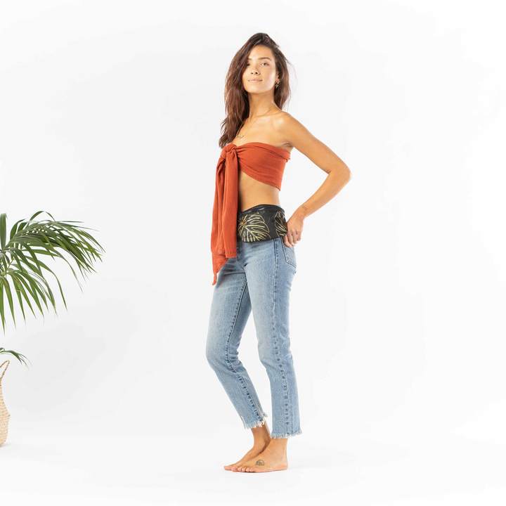 Lānai Mini Hip Pack / Gold & Black Aloha Collection