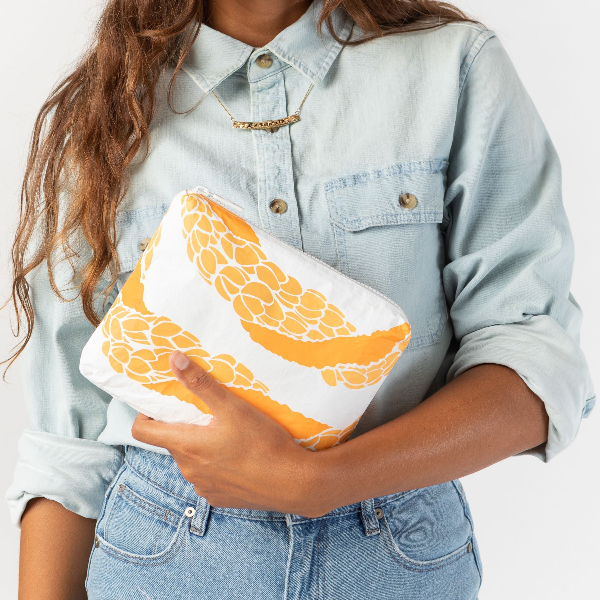 Lana'i Kauna'oa Small Pouch Aloha Collection