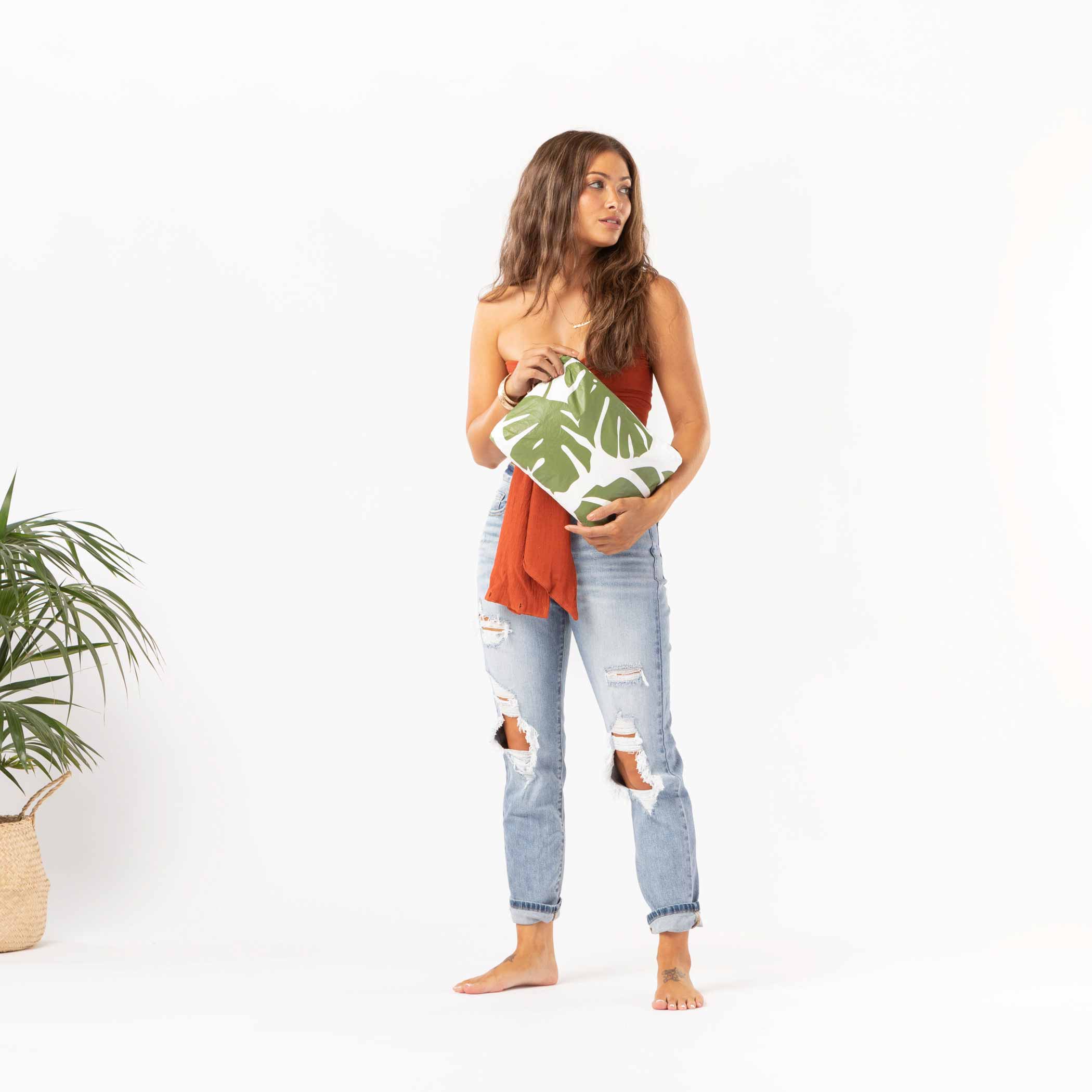 Monstera Mid Pouch / Seaweed Aloha Collection