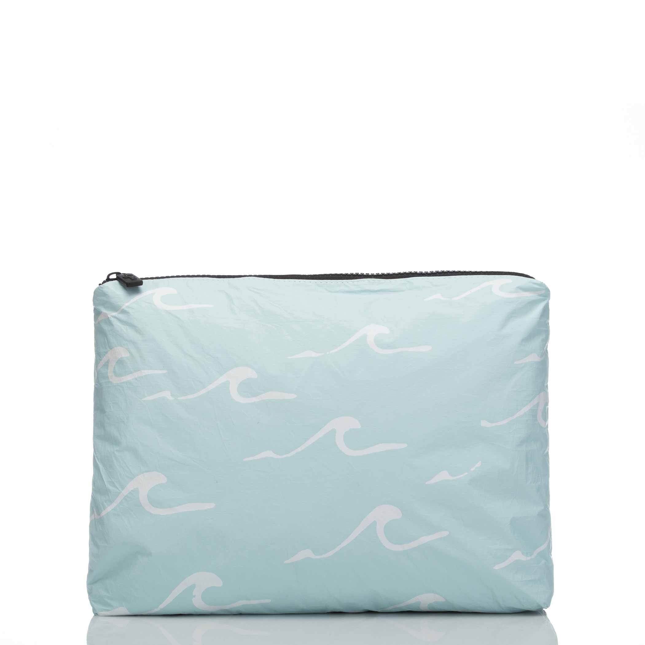 Seaside Mid Pouch / LeMU Blue Aloha Collection