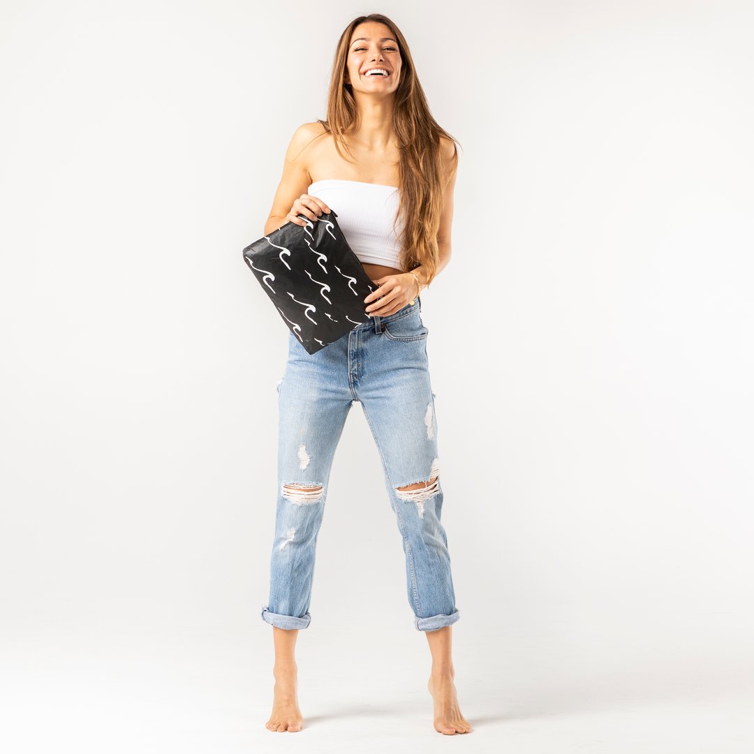 Seaside Mid Pouch / Black Aloha Collection