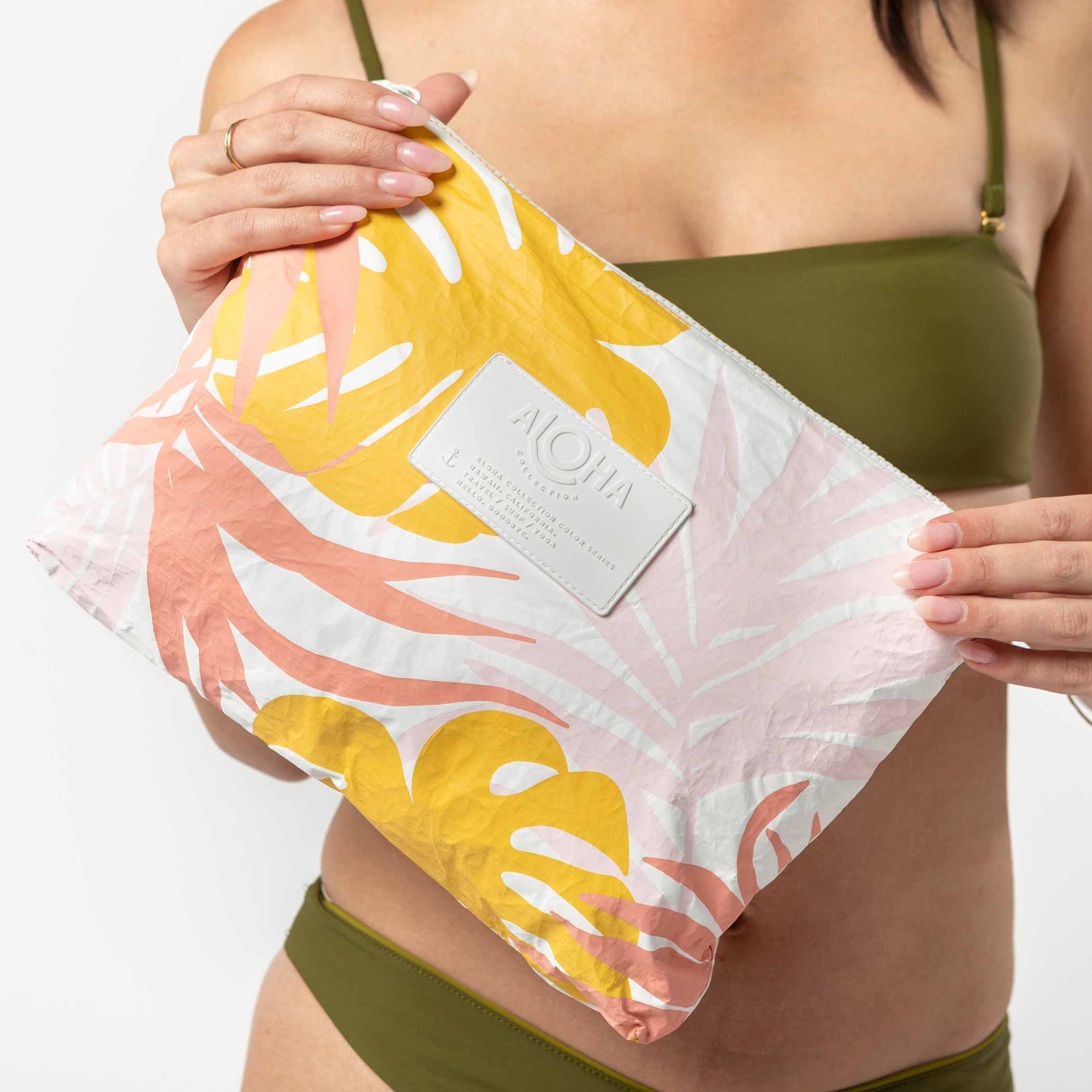Tropics Mid Pouch / Starburst Aloha Collection